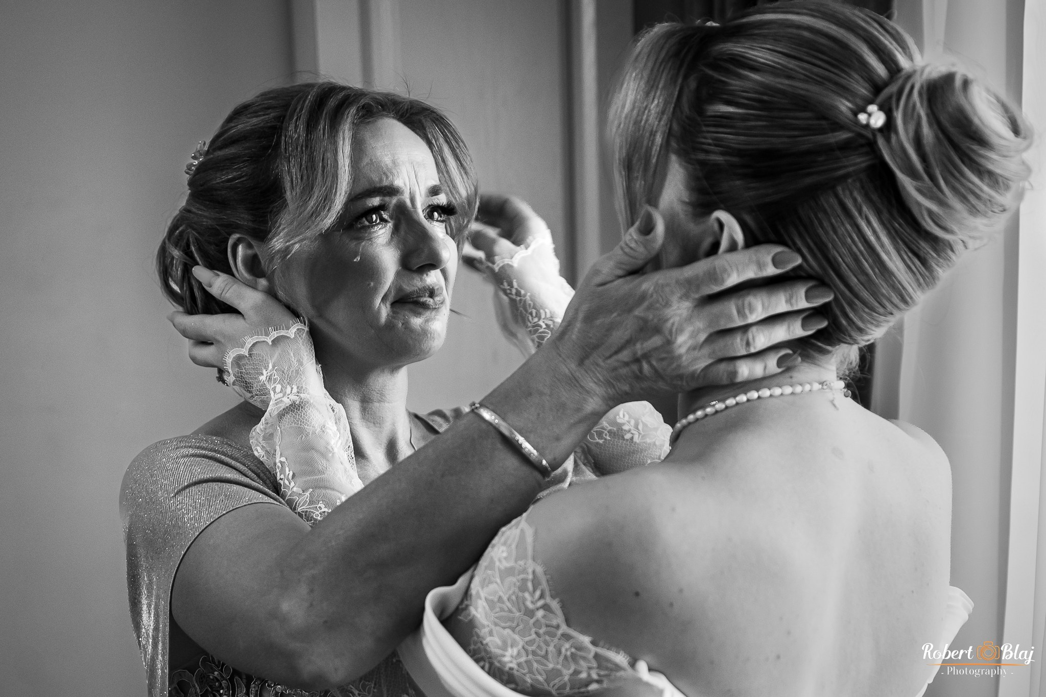 Georgeana & Iulian. Robert Blaj - Fotograf Nuntă Iași