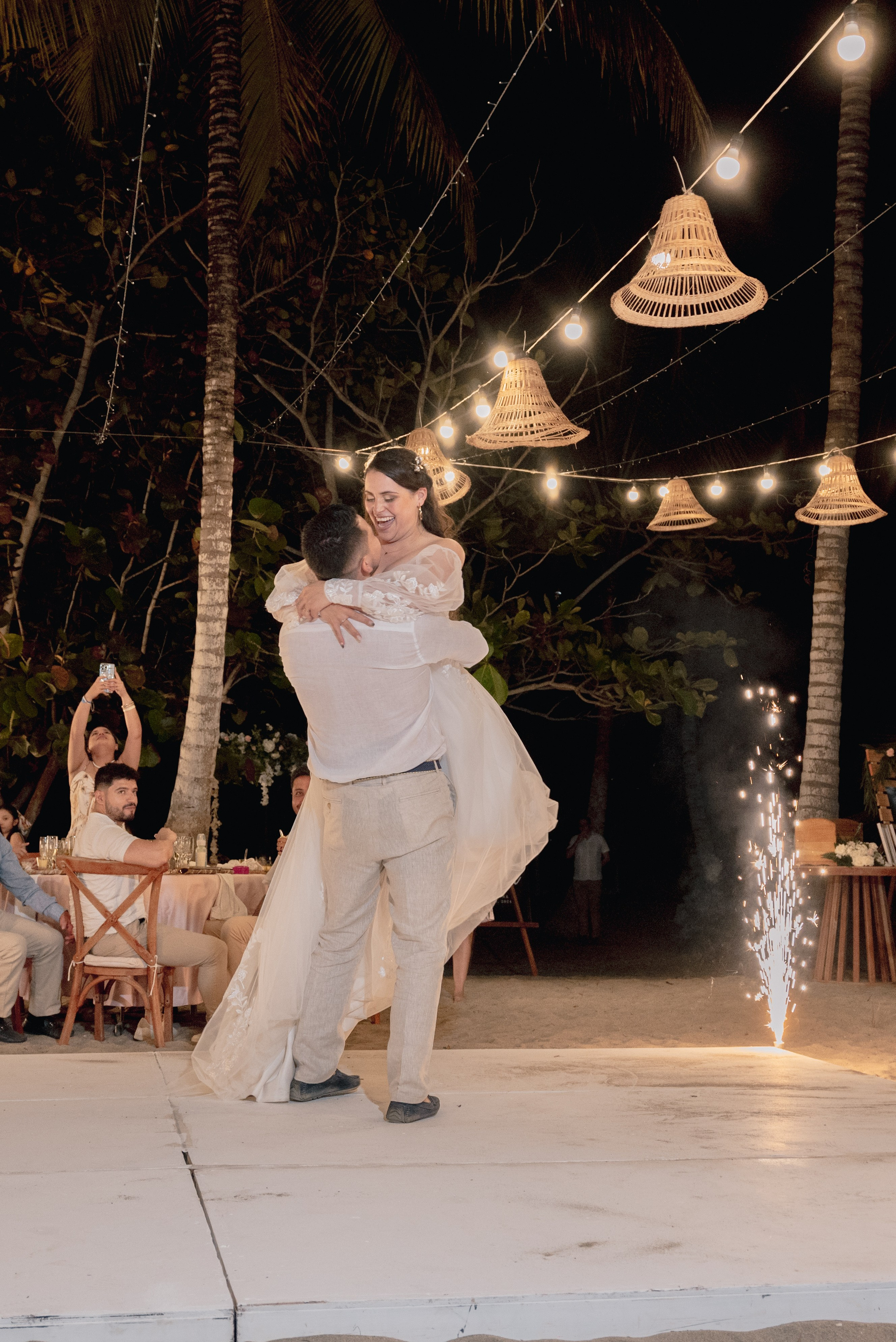Tips de Iluminación para Bodas | Fotos Perfectas en Tu Boda – BanderArt. Fotógrafos de bodas en Barranquilla, Cartagena y Santa Marta | BanderArt