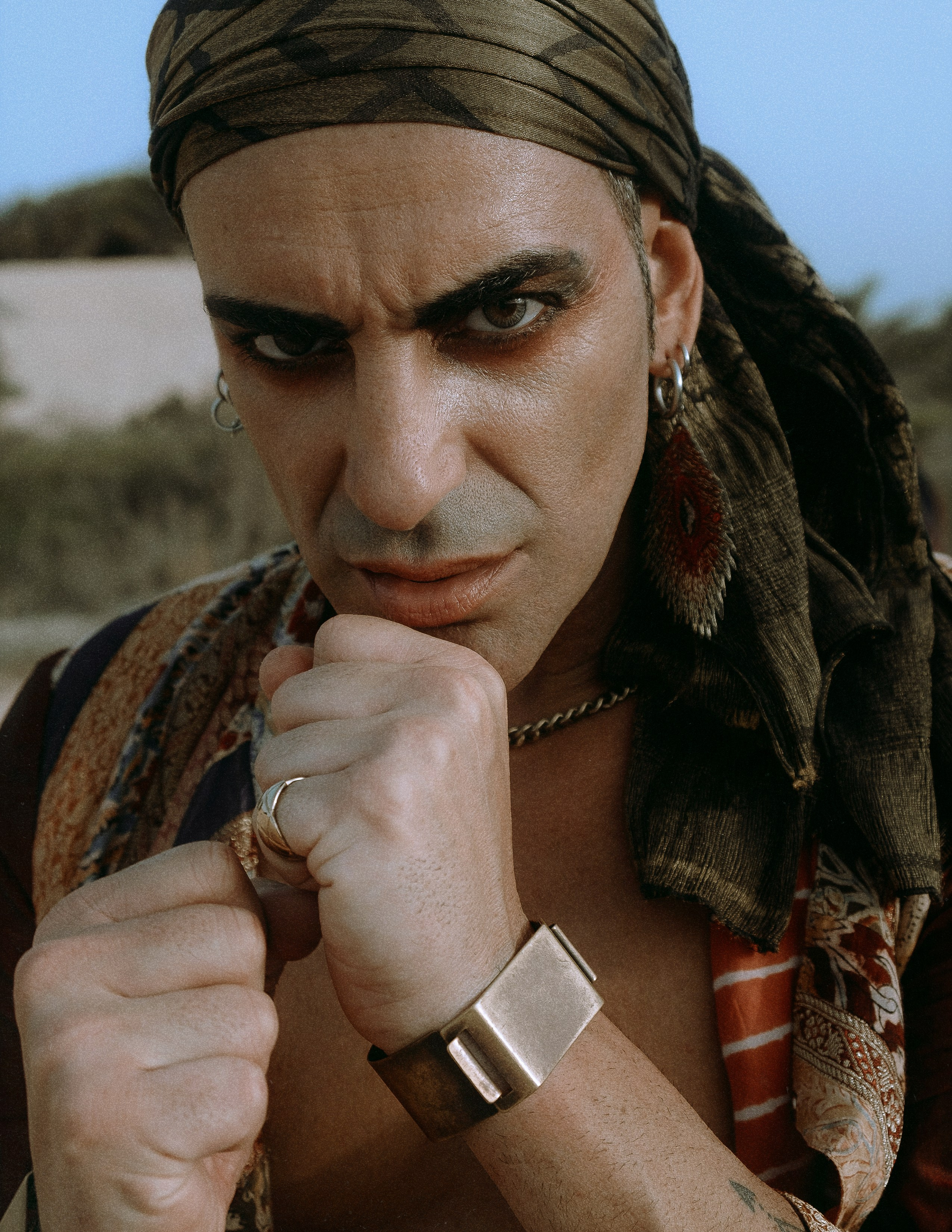 Портфолио-фотосессия в дюнах Аликанте — креативные образы и уникальные наряды от дизайнера — Фотограф Андрей Луковников