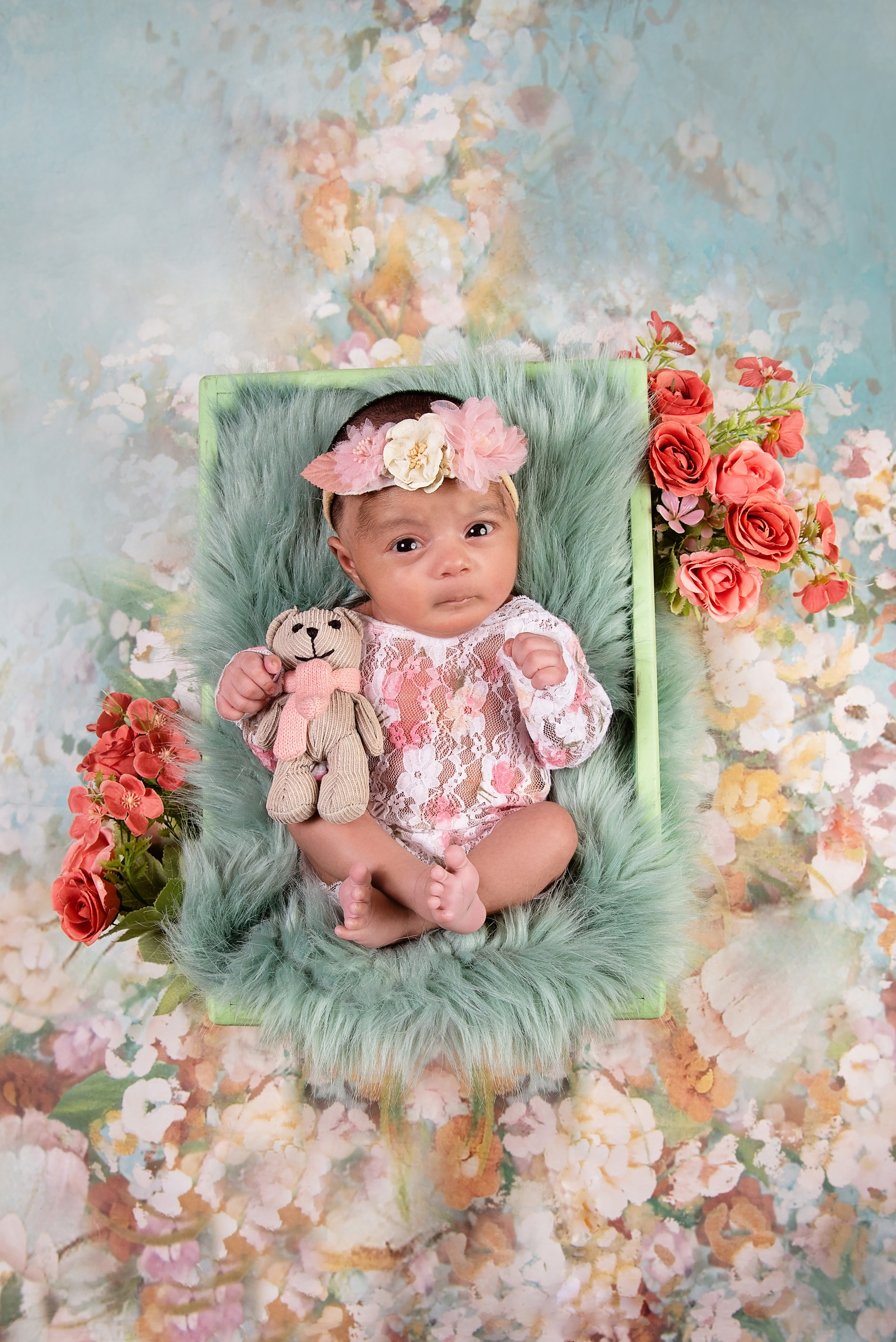 Cake smash birthday party event in Kahawa Sukari Nairobi. Newborn, Baby, Maternity and Family Photographer Nairobi Mombasa Kenya