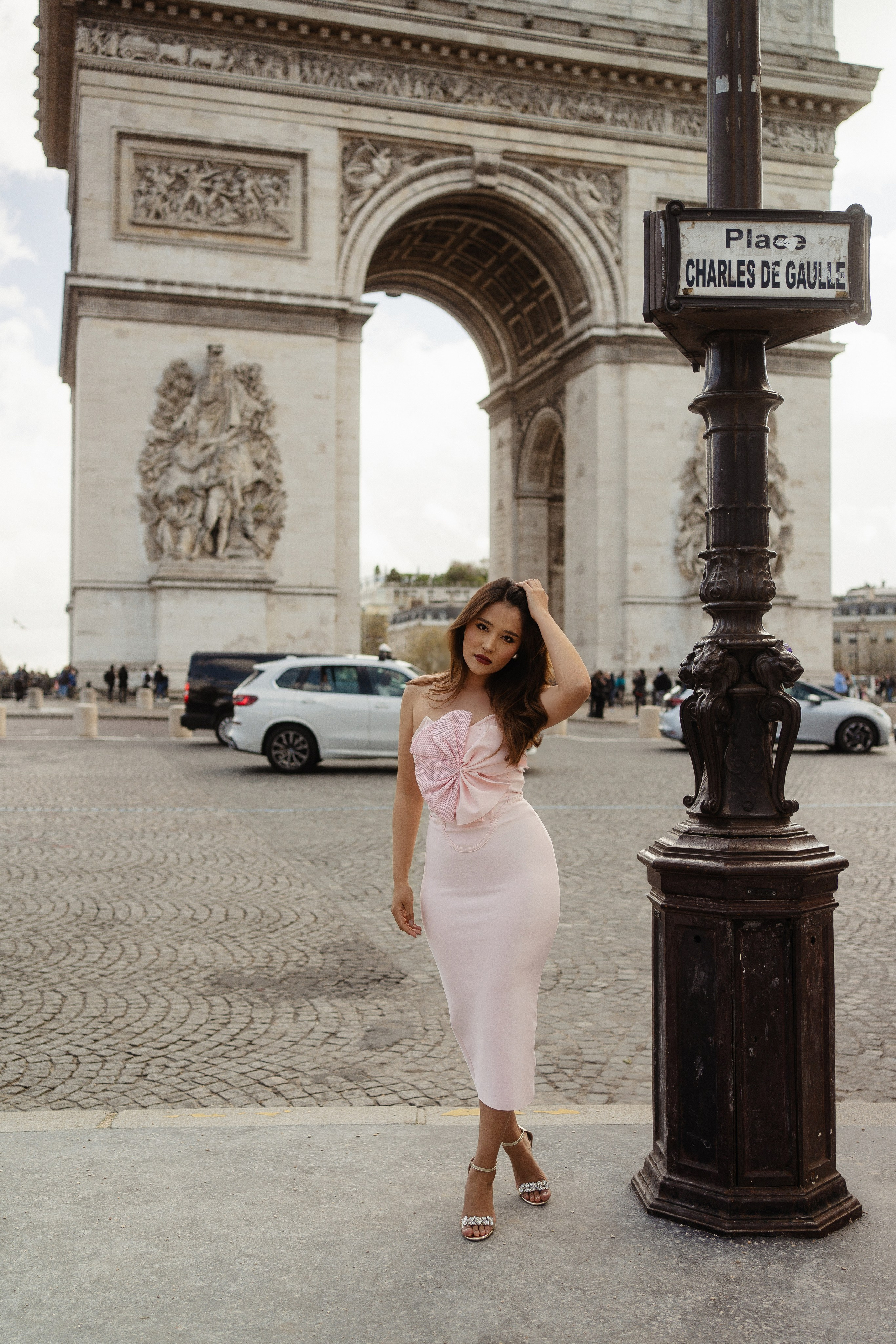 Content shooting. Photographer in Paris Yulia Shkadina | Couples, engagement, pre-wedding, individual photo-shoots in Paris at the best locations