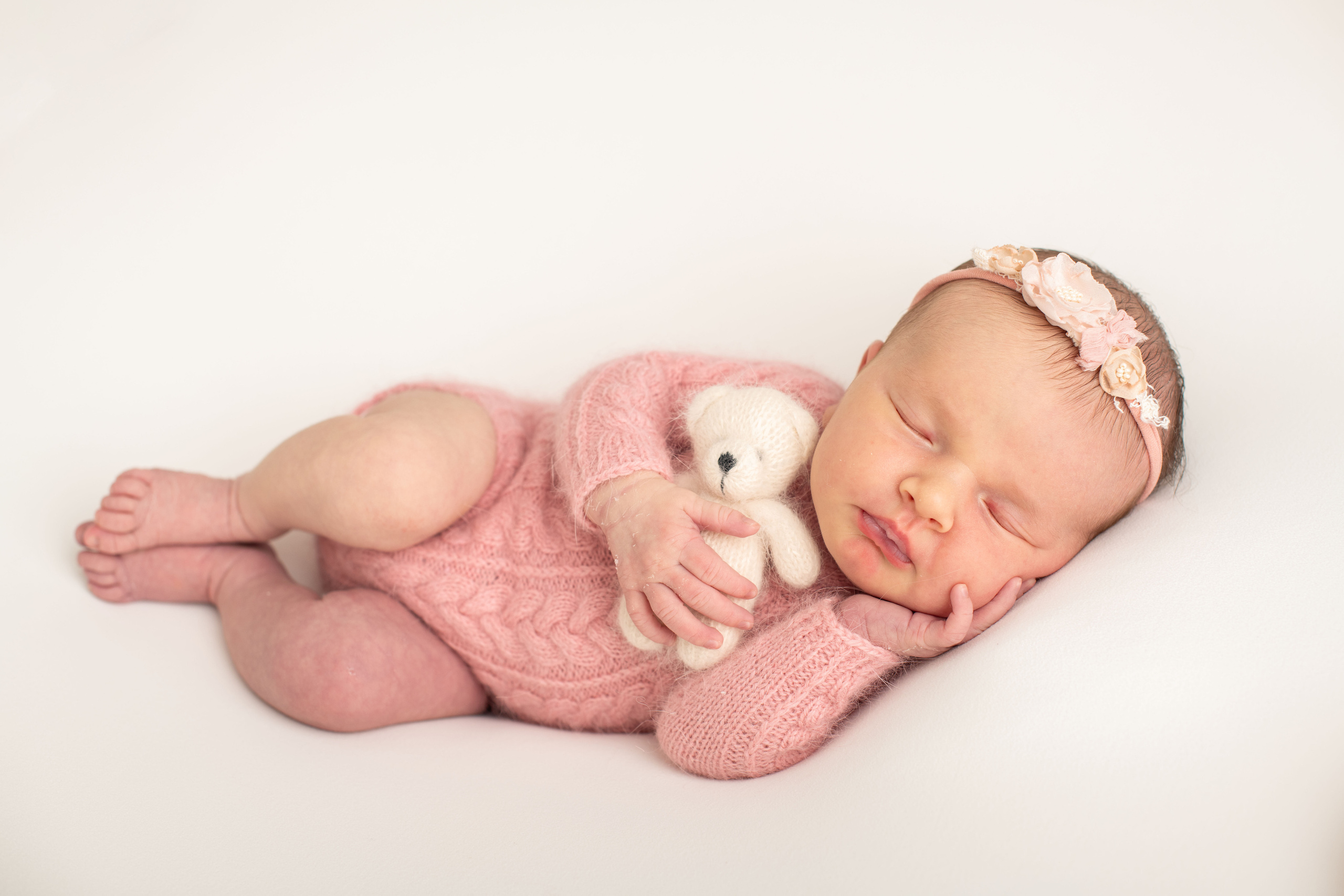 Nicole Newborn photoshoot. Newborn photographer Sacramento