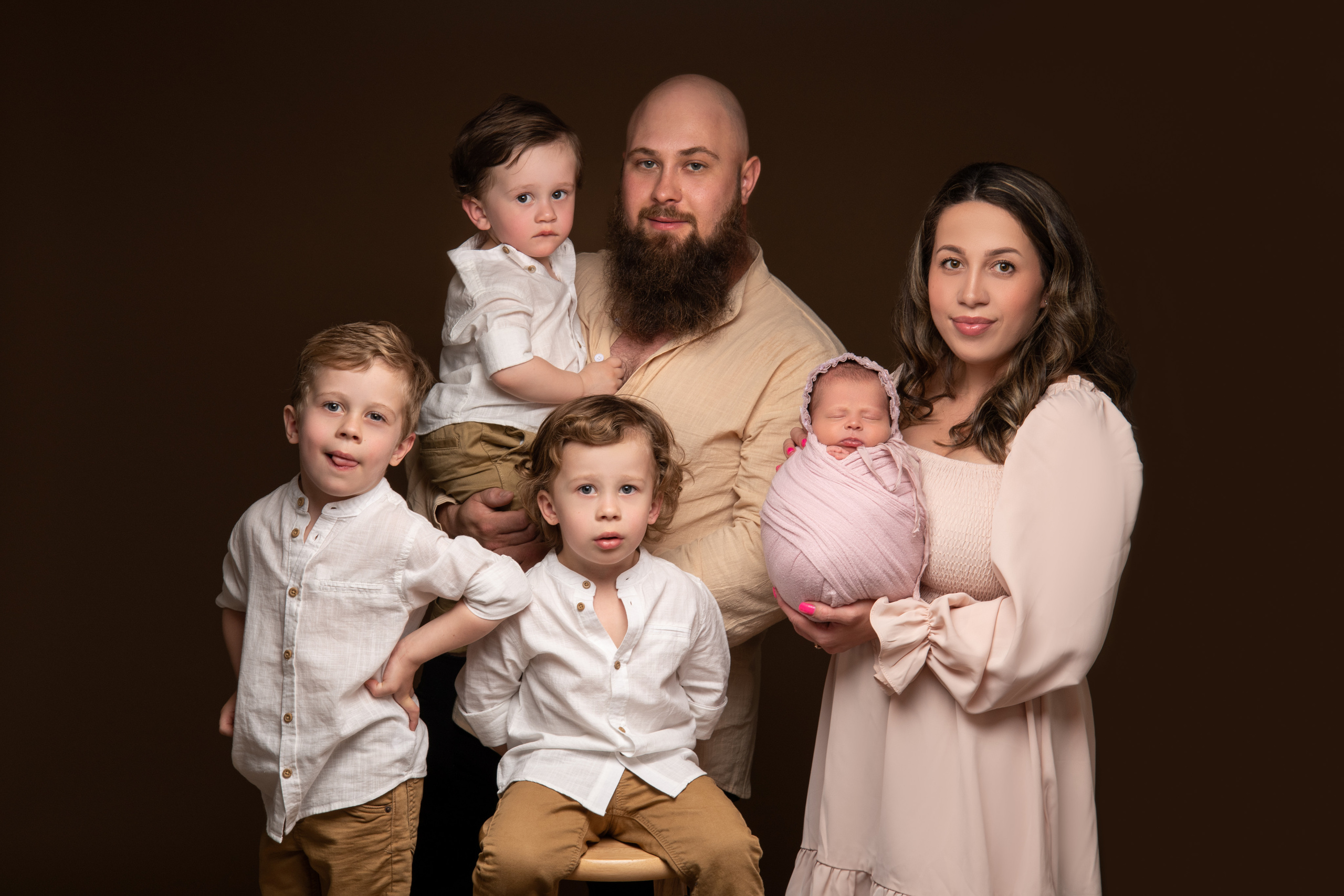 Sophie Newborn photoshoot. Newborn photographer Sacramento