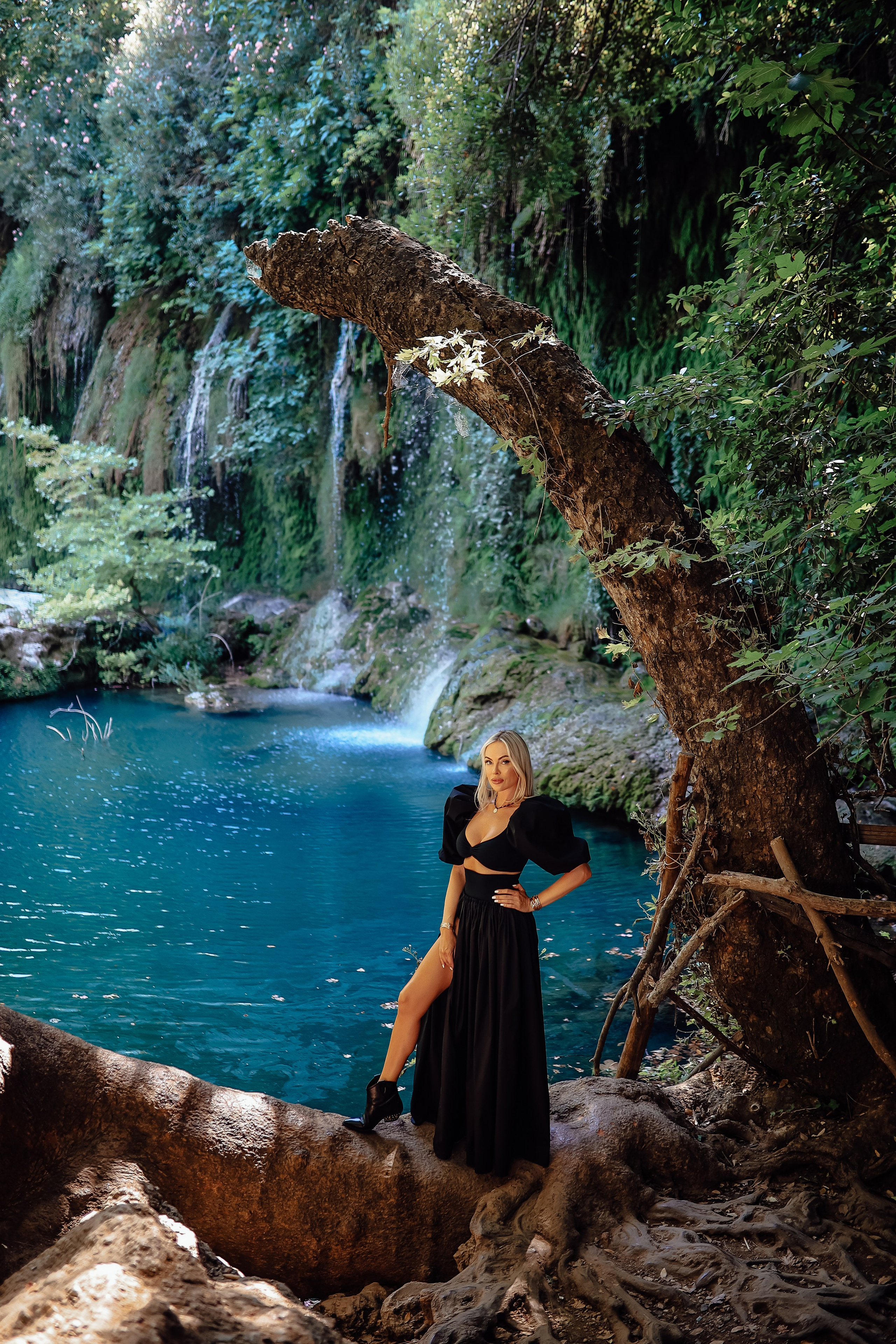 Photoshooting at Kurshunlu waterfall. Photographer in Turkey, Antalya, Kemer, Belek, Side, Kas, Fethiye
