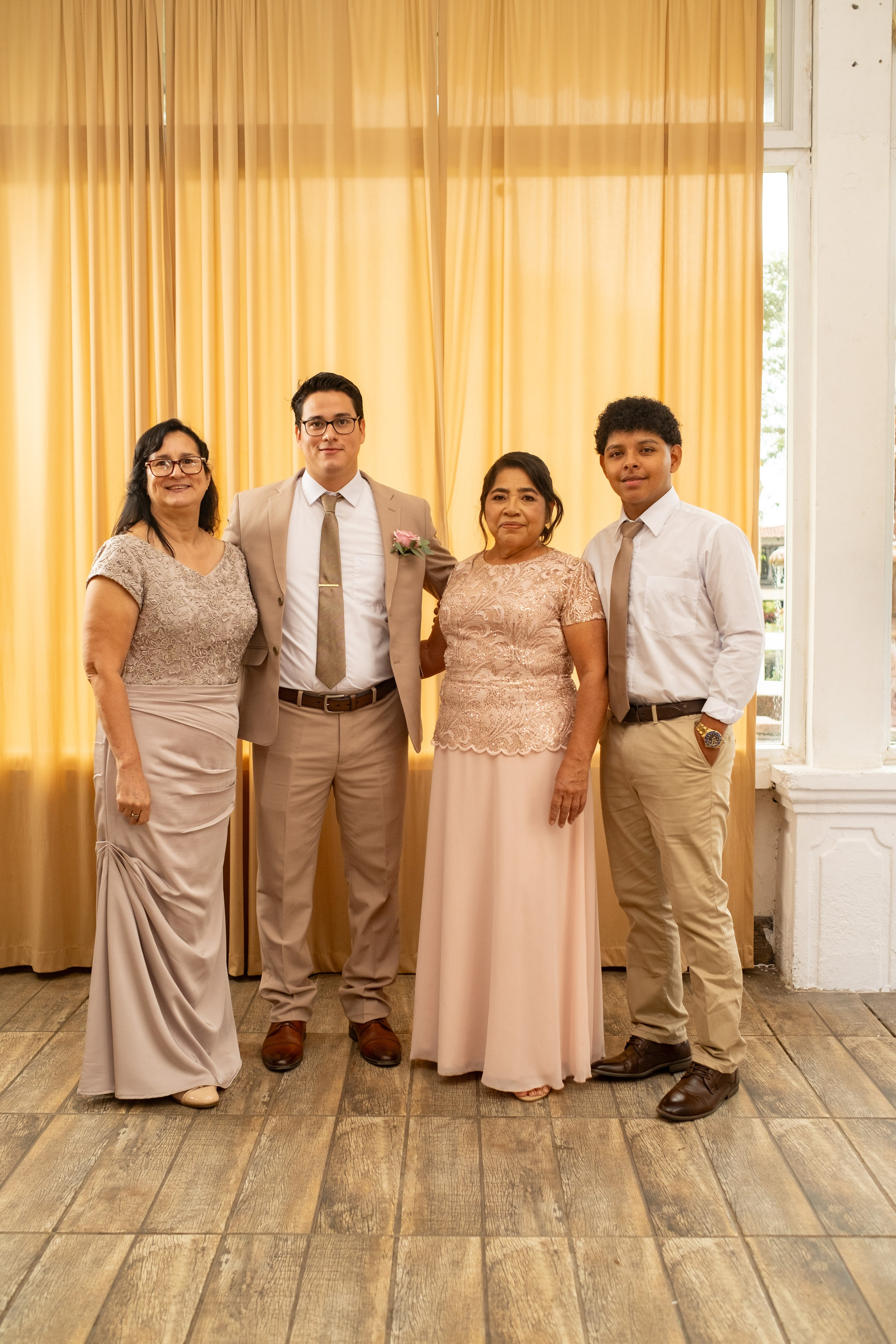 Abi & Gio. Daniel Brand | Fotografía de Bodas y Comercial en Honduras