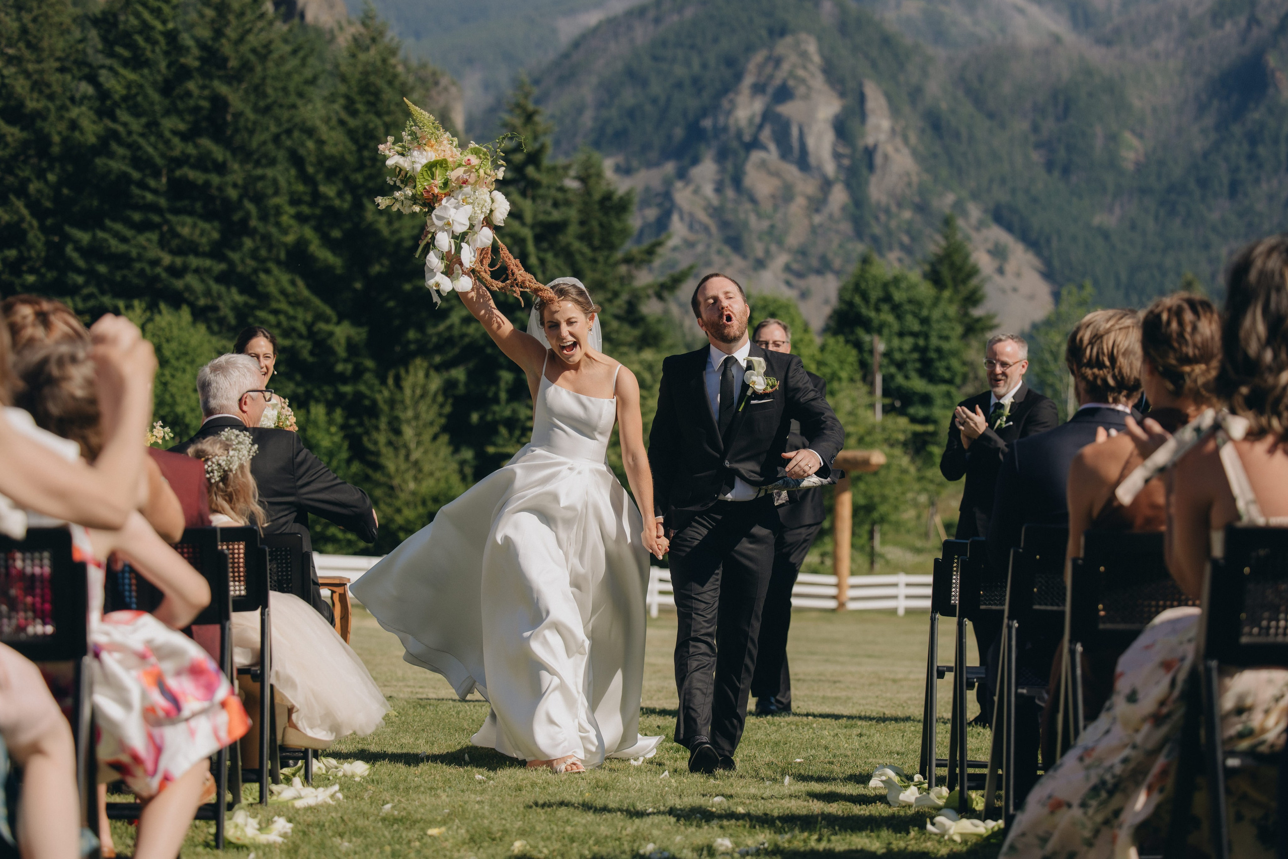 Wedding ceremony at Wind Mountain Ranch in the Columbia River Gorge