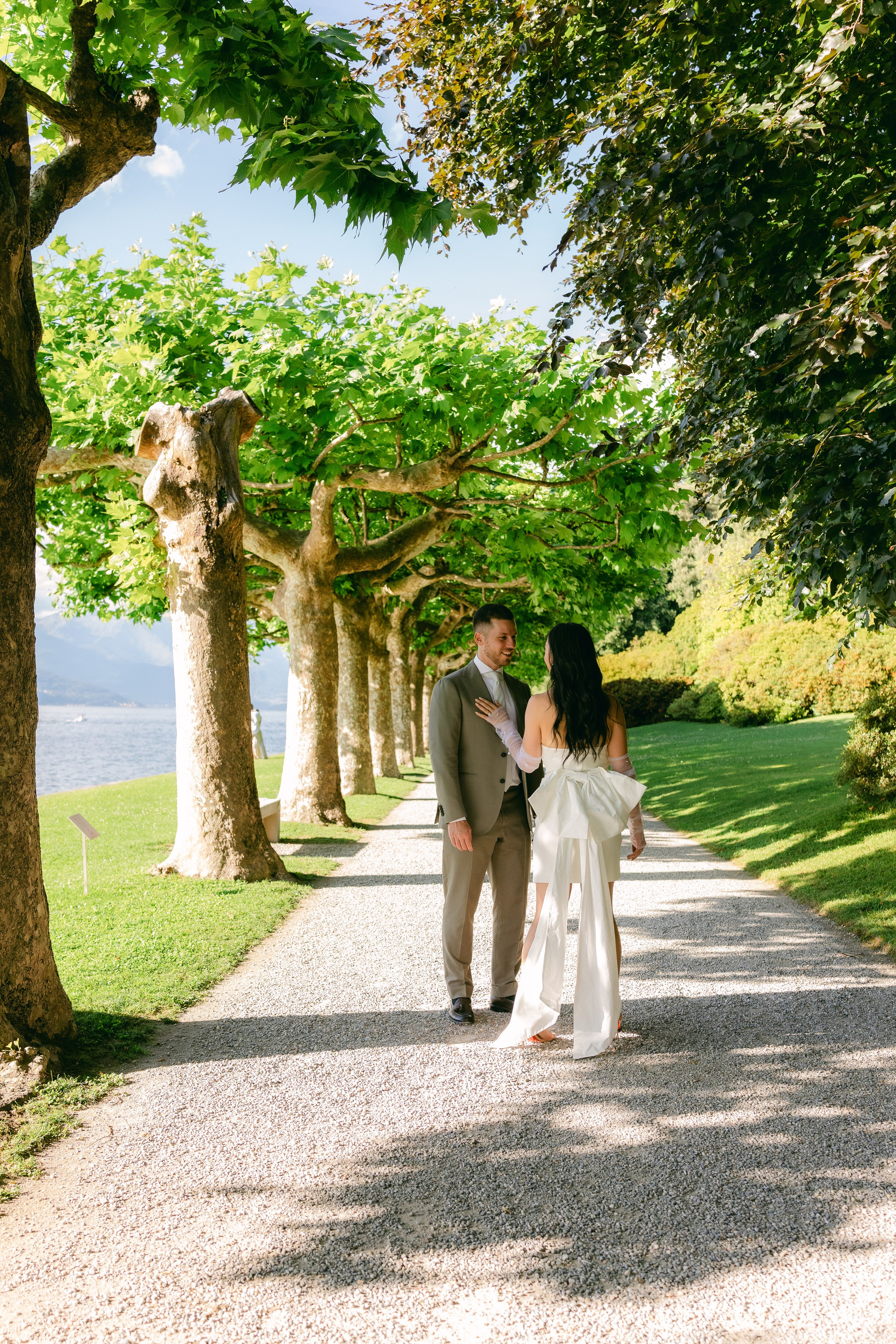 Angela and Julian. Sara Luca | Digital+Film wedding Photographer | Italy and Europe