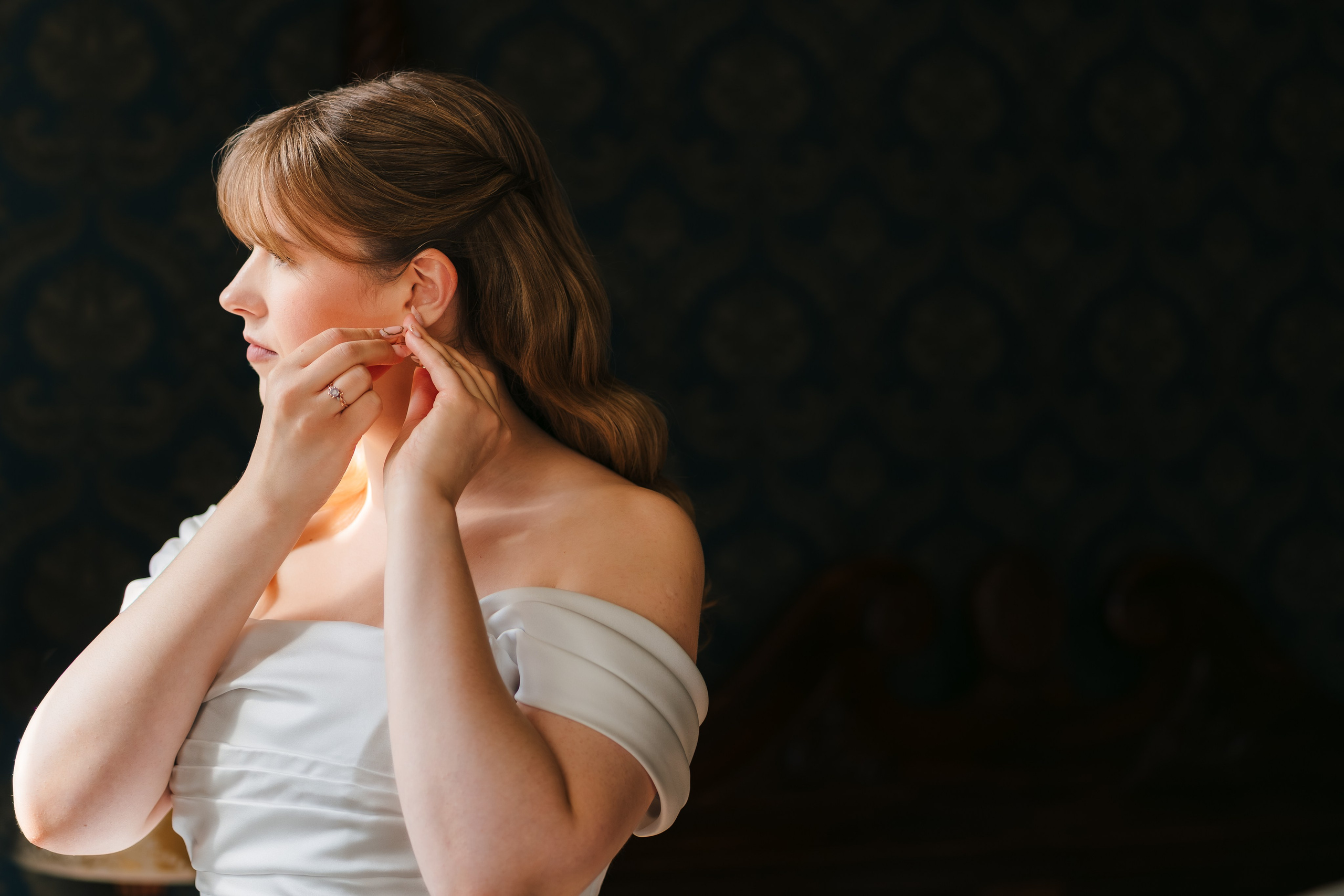 Fotograf ślubny Gdańsk - naturalny reportaż ślubny, sesja narzeczeńska, sesja ślubna, zaręczyny. Zdjęcia pełne dobrych emocji. Fotograf ślubny & lifestyle Gdańsk, Karolina Baczewska