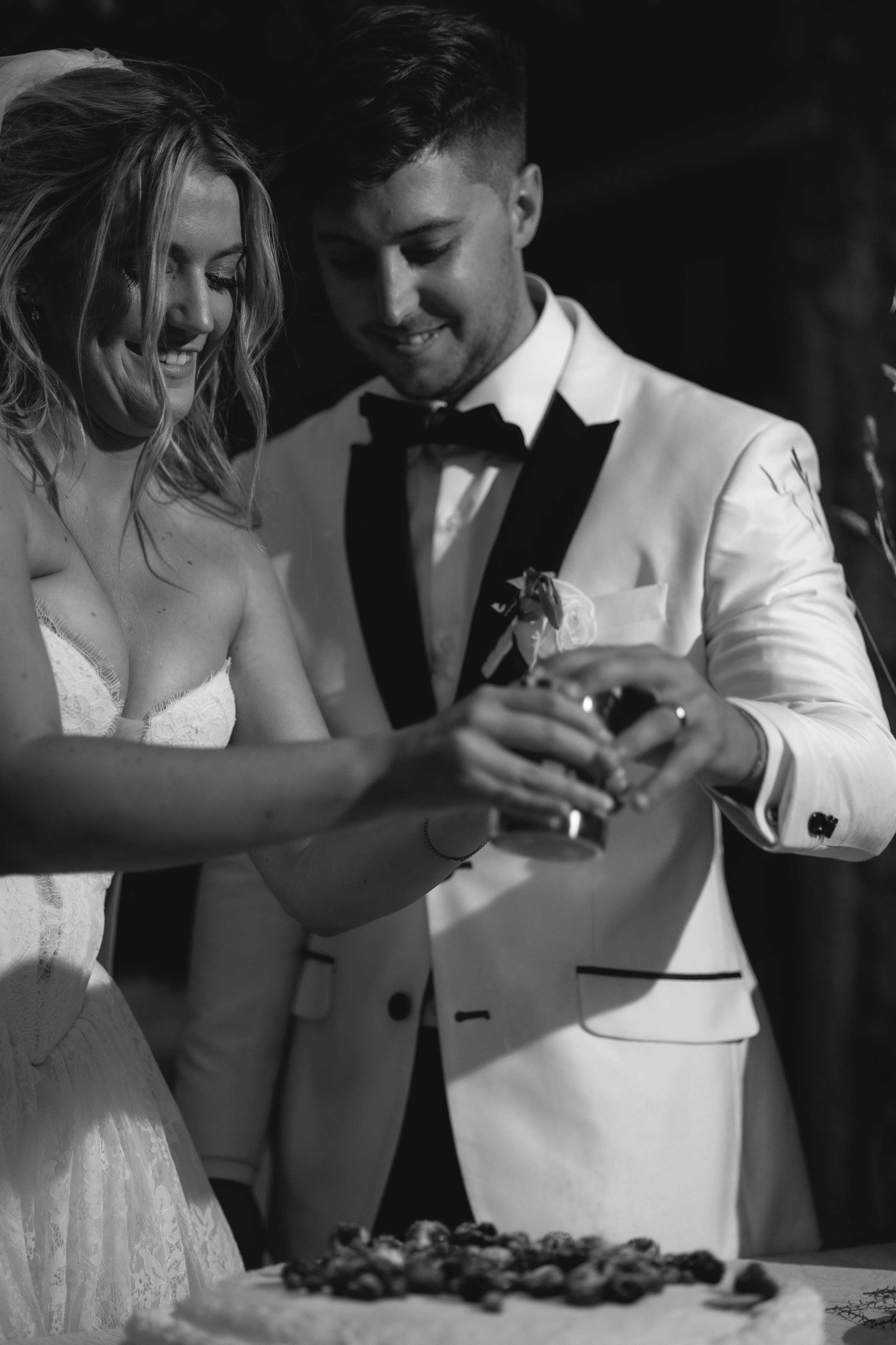 Investment. Sara Luca Wedding Photographer in Italy and Europe