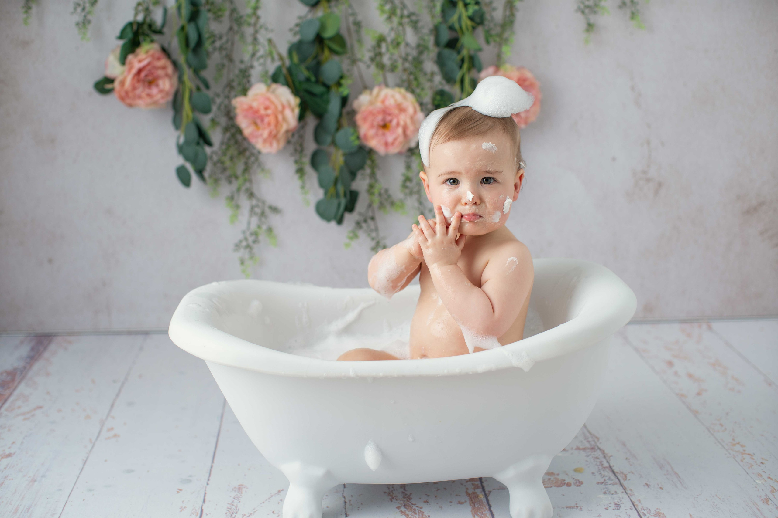 Cake Smash Baby Photoshoot Hills Disctrict Sydney, family photographer