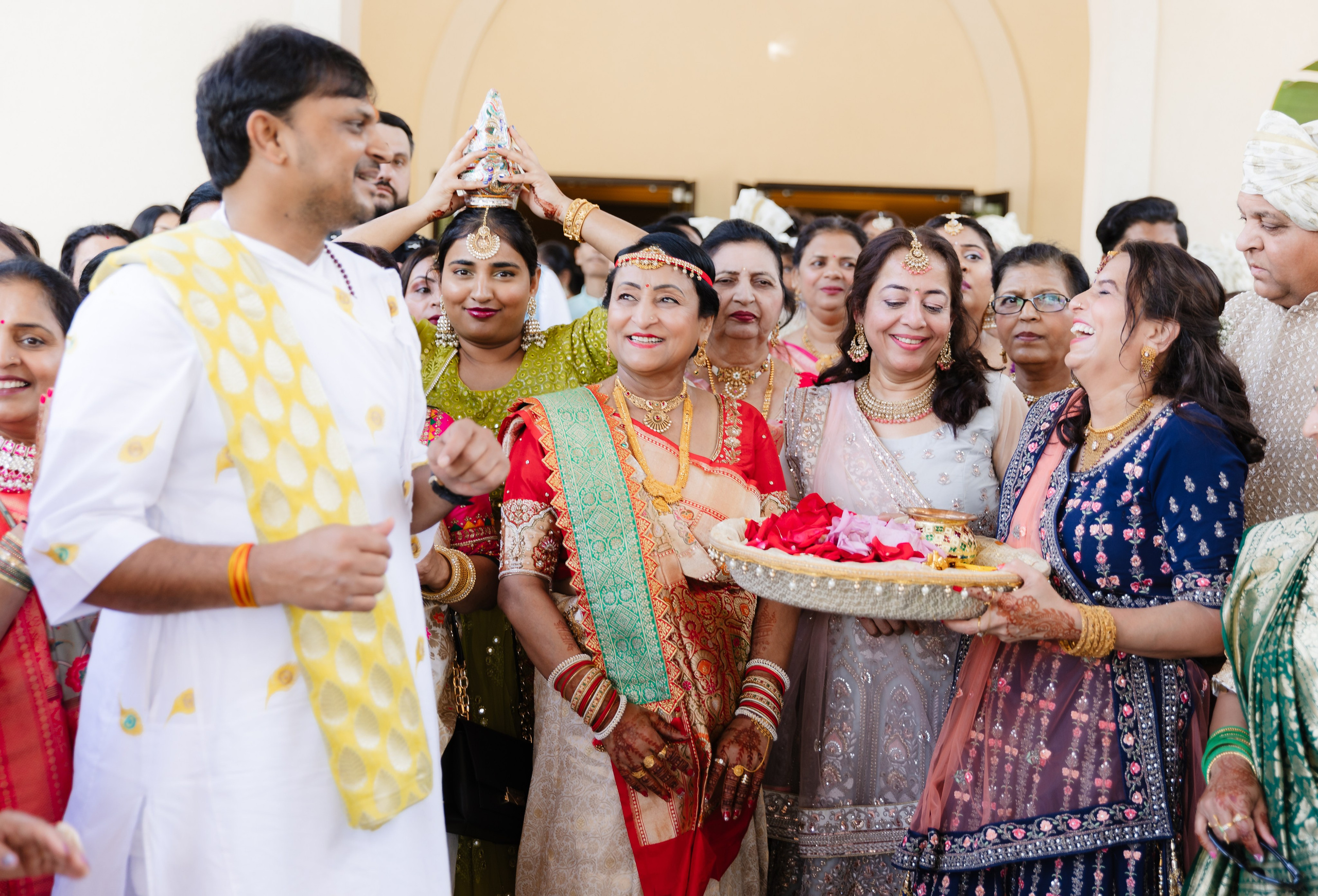 A Sacred Hindu Celebration of Love, Ritual, and Tradition. YES I DO PRODUCTION — Wedding photography&videography