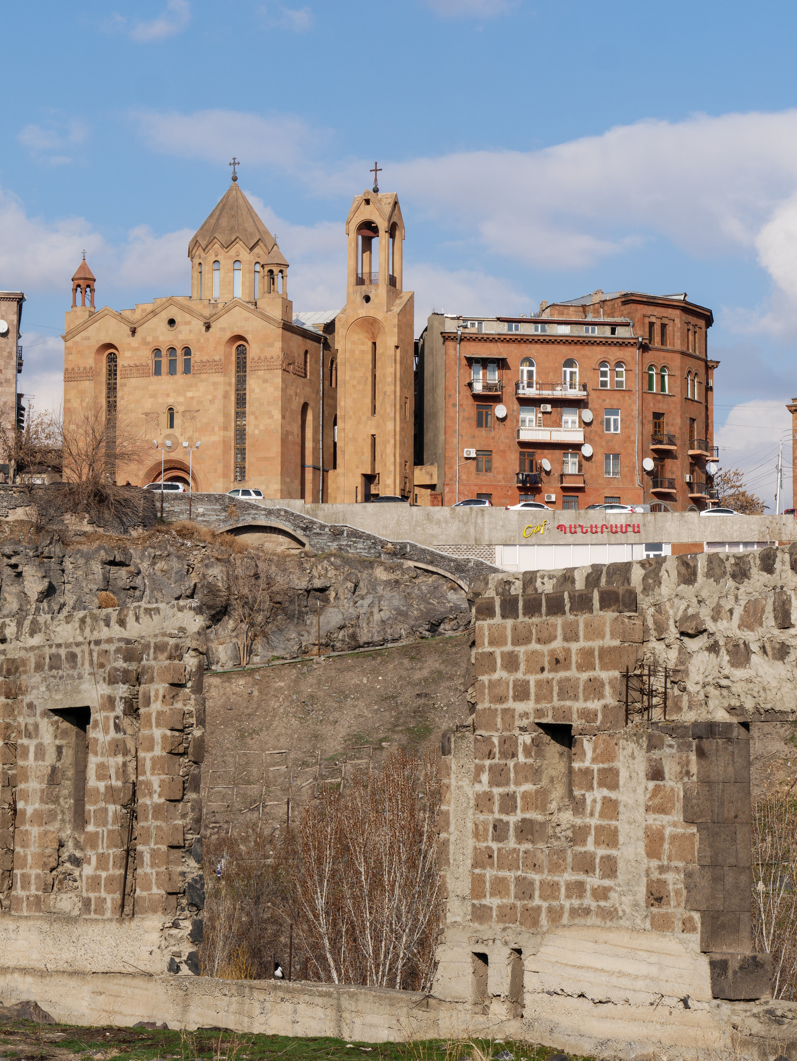 Saint Sargis Vicarial Church, Cathedral in Yerevan, Церковь святого Саркиса в Ереване