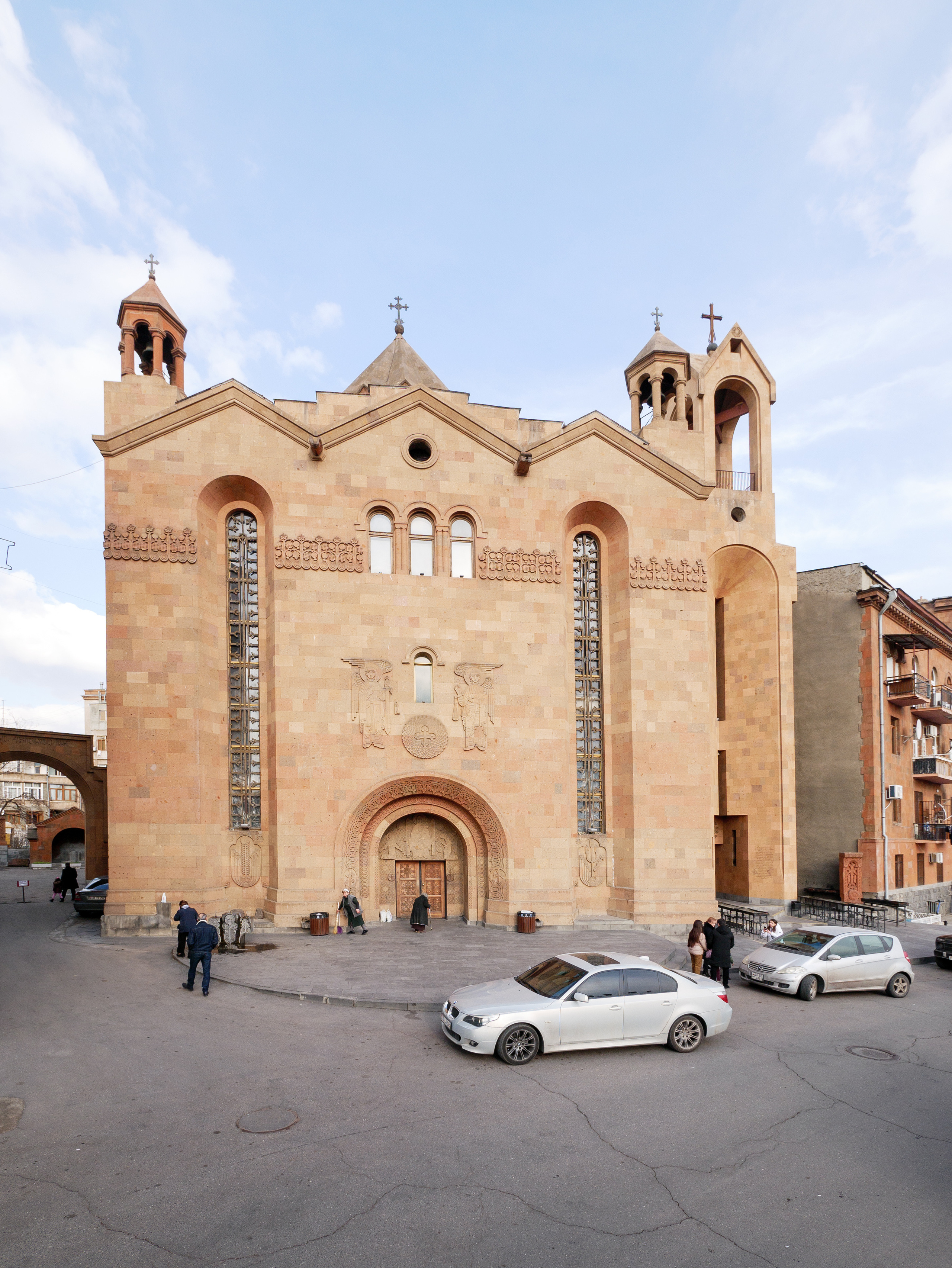 Saint Sargis Vicarial Church, Cathedral in Yerevan, Церковь святого Саркиса в Ереване