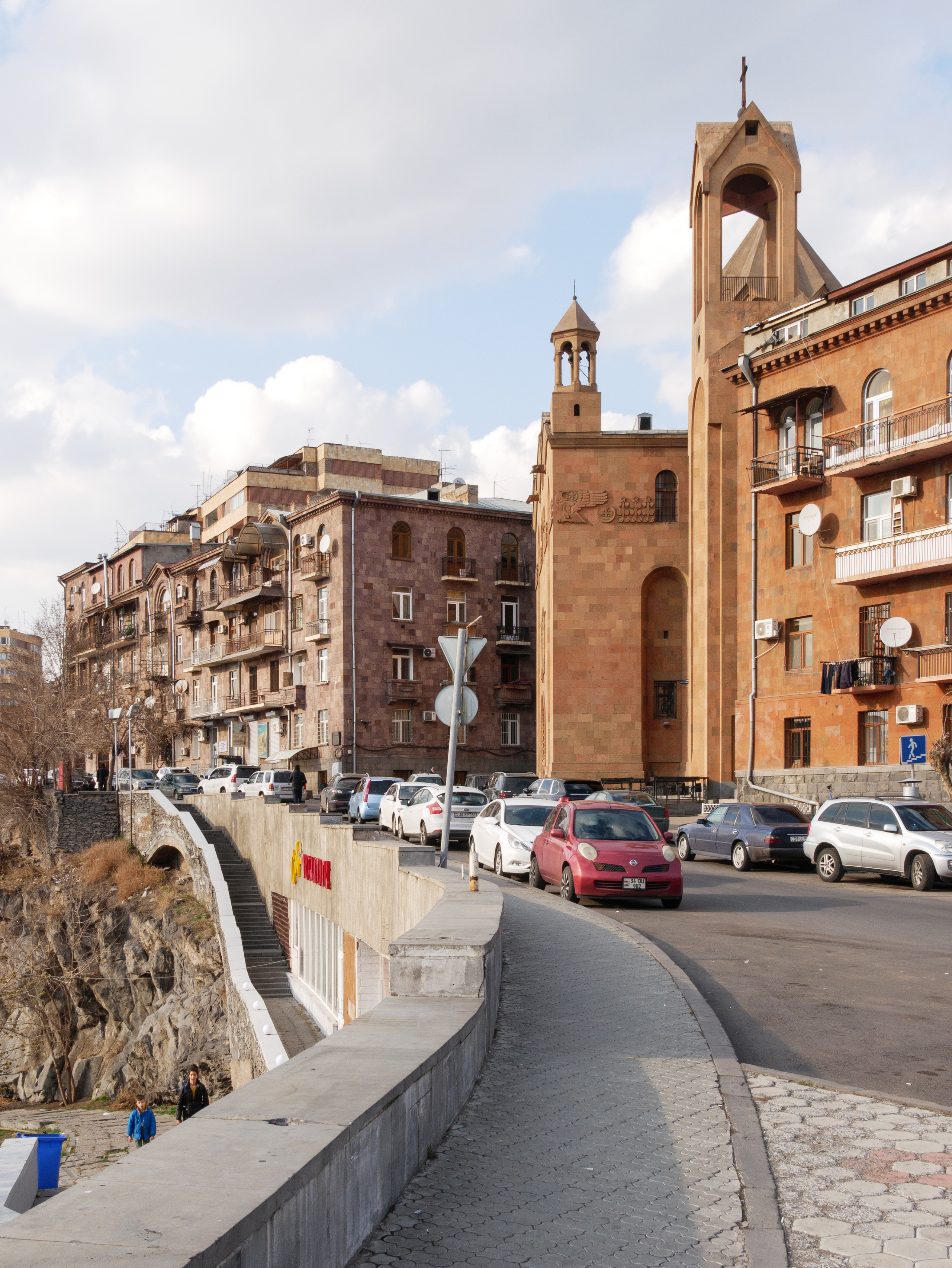 Saint Sargis Vicarial Church, Cathedral in Yerevan, Церковь святого Саркиса в Ереване
