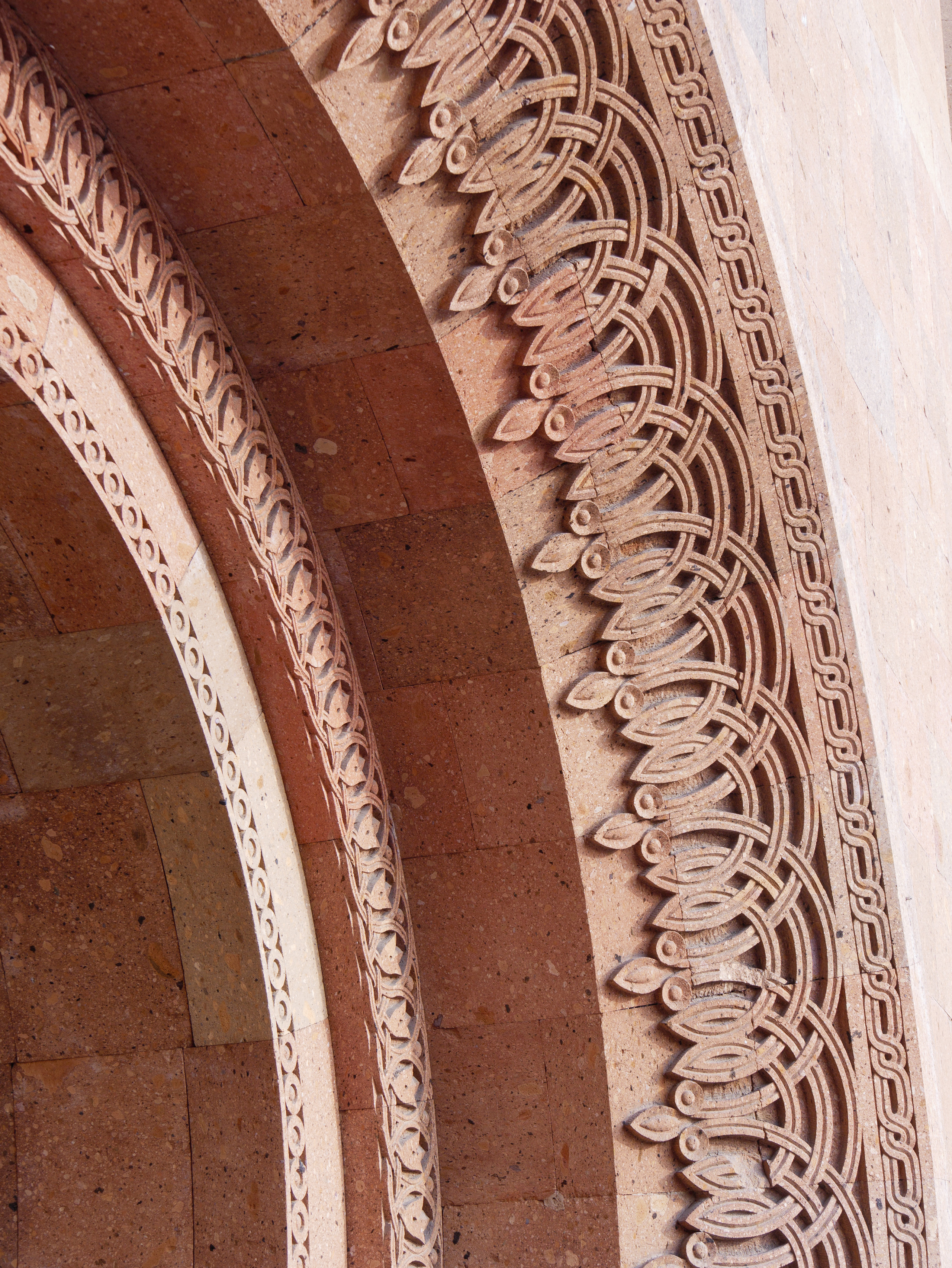 Saint Sargis Vicarial Church, Cathedral in Yerevan, Церковь святого Саркиса в Ереване