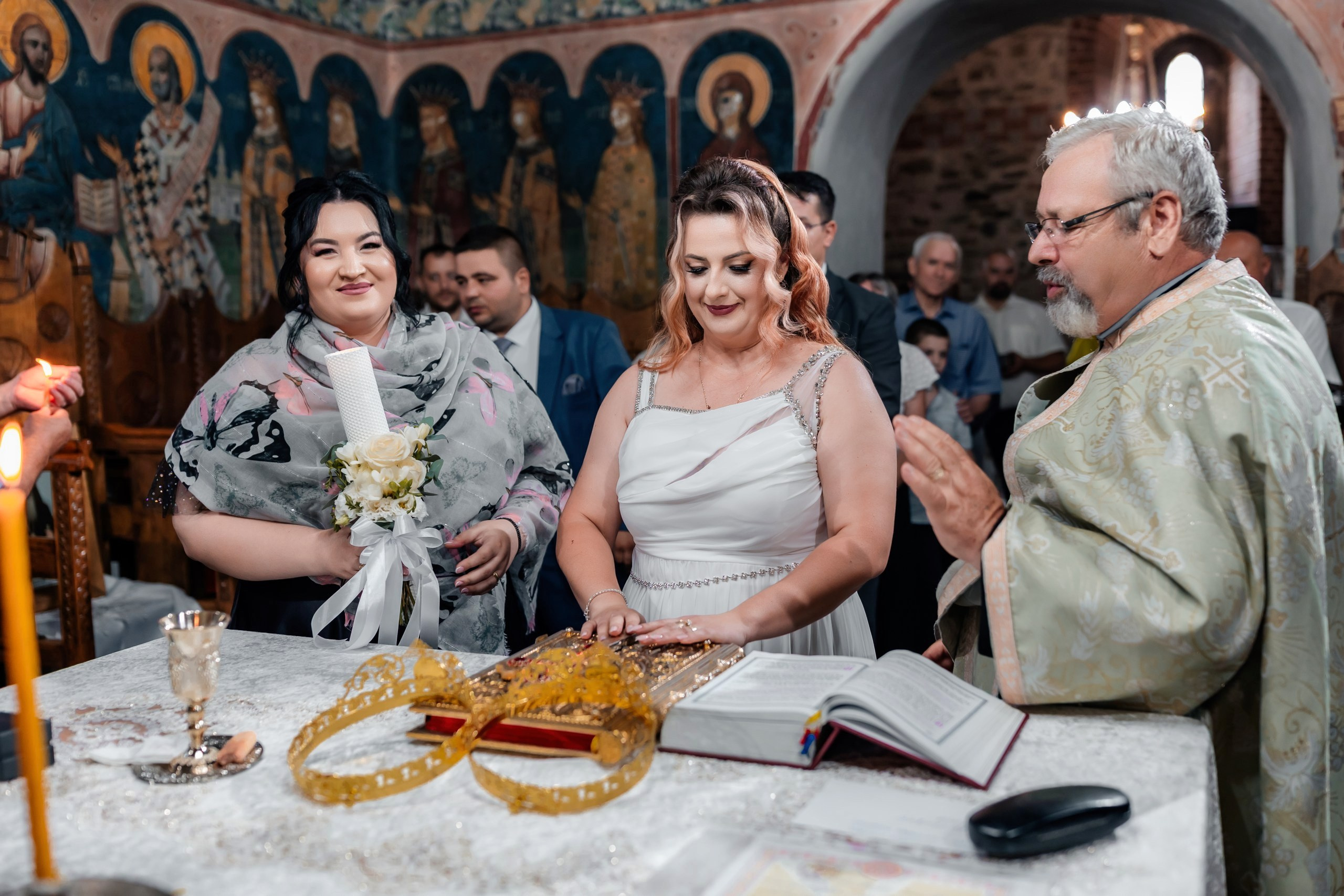• fotograf cununie religioasă Dorohoi Alexandru și Otilia în biserică • fotograf cununie religioasă Dorohoi moment emoționant schimb de priviri • fotograf cununie religioasă Dorohoi mirii în timpul slujbei • fotograf cununie religioasă Dorohoi cadre naturale din biserică • fotograf cununie religioasă Dorohoi binecuvântarea mirilor • fotograf stare civilă Botoșani Alexandru și Otilia spun DA • fotograf stare civilă Botoșani moment semnare acte oficiale • fotograf stare civilă Botoșani emoții la ieșirea din primărie • fotograf stare civilă Botoșani cadre cu mirii și invitații • fotograf stare civilă Botoșani fotografii naturale și autentice • fotograf nuntă Botoșani ședință foto Alexandru și Otilia • fotograf nuntă Dorohoi cadre romantice ședință foto miri • fotograf nuntă Botoșani portrete elegante miri • fotograf nuntă Dorohoi cadre naturale în lumină caldă • fotograf nuntă Botoșani ședință foto în aer liber • fotograf nuntă Botoșani petrecere dans și distracție • fotograf nuntă Dorohoi momente spontane la petrecere • fotograf nuntă Botoșani invitați pe ringul de dans • fotograf nuntă Dorohoi cadre dinamice de la petrecere • fotograf nuntă Botoșani atmosferă vibrantă și emoții reale • Alin Chirilă fotograf surprinde emoțiile mirilor Alexandru și Otilia • Alin Chirilă fotograf cadre naturale și autentice de nuntă • Alin Chirilă fotograf poveste de dragoste spusă prin imagini • Alin Chirilă fotograf momente reale și emoții sincere • Alin Chirilă fotograf portrete elegante de miri • AlinoFotoStudio fotografie de nuntă Alexandru și Otilia • AlinoFotoStudio cadre artistice cununie religioasă • AlinoFotoStudio ședință foto miri în lumină naturală • AlinoFotoStudio fotografie autentică de nuntă în România • AlinoFotoStudio momente speciale surprinse cu emoție • povestitor prin fotografie surprinde iubirea dintre Alexandru și Otilia • povestitor prin fotografie cadre naturale și emoții reale • povestitor prin fotografie zi de nuntă spusă în imagini • povestitor prin fotografie momente autentice și pline de viață • povestitor prin fotografie amintiri transformate în artă Alin Chirilă fotograf – povestitor prin fotografie la nunta Alexandru și Otilia • AlinoFotoStudio fotograf nuntă – emoții reale surprinse natural • fotograf nuntă Botoșani • fotograf nuntă Dorohoi • fotograf cununie religioasă Dorohoi • fotograf stare civilă Botoșani • fotograf botez Botoșani • Alin Chirilă fotograf • AlinoFotoStudio • povestitor prin fotografie
