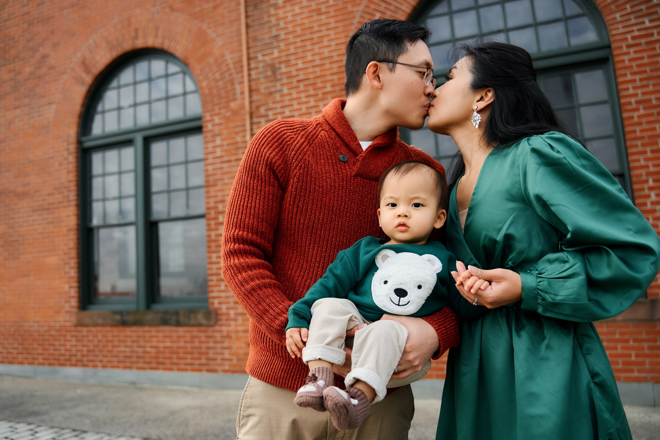 Family photo service New York / Experienced photographer. Professional Wedding and event photographer USA New York