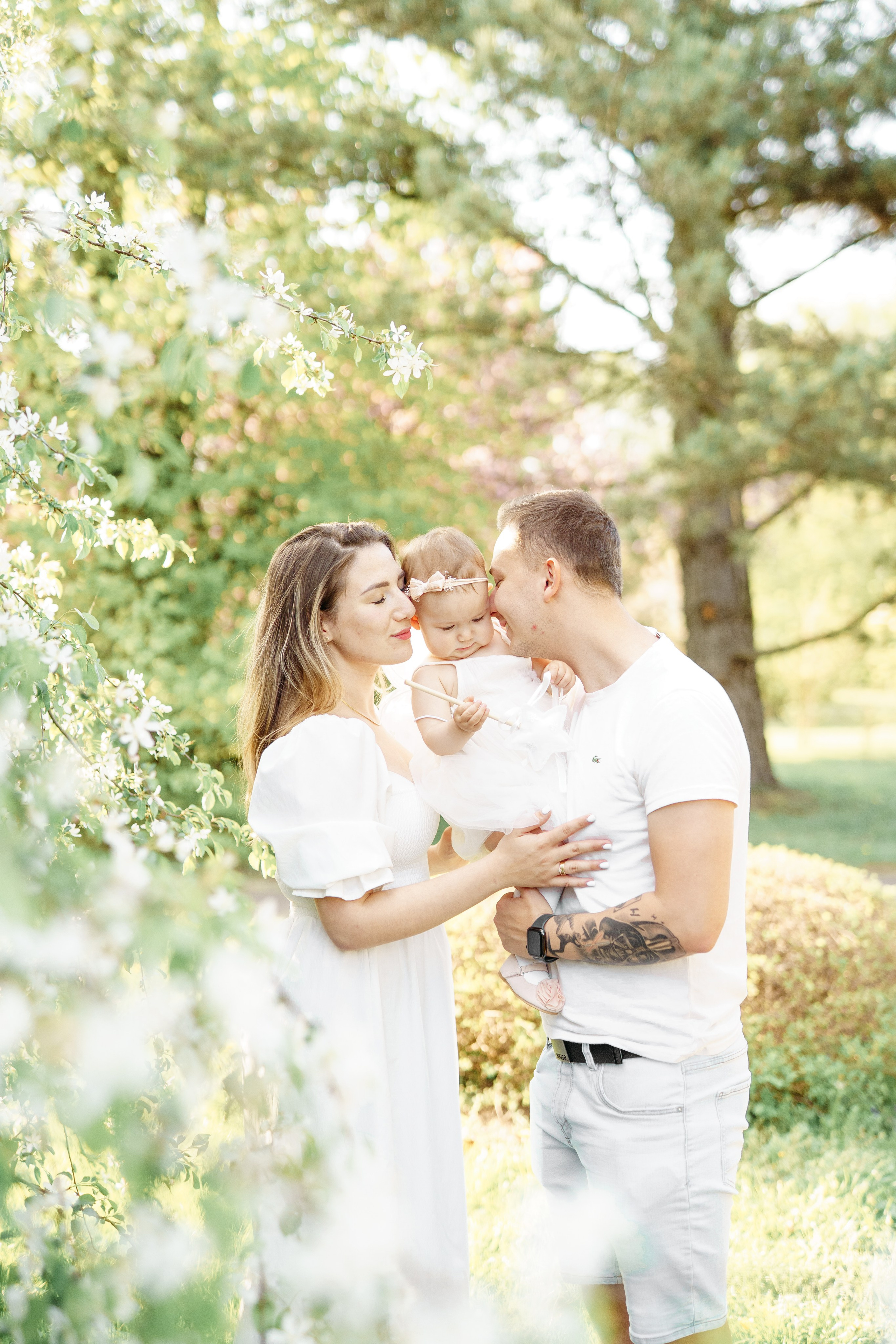 Sesja w plenerze. Fotograf Łódź - sesja ciążowa, noworodkowa, dziecięca. Studio w Łodzi