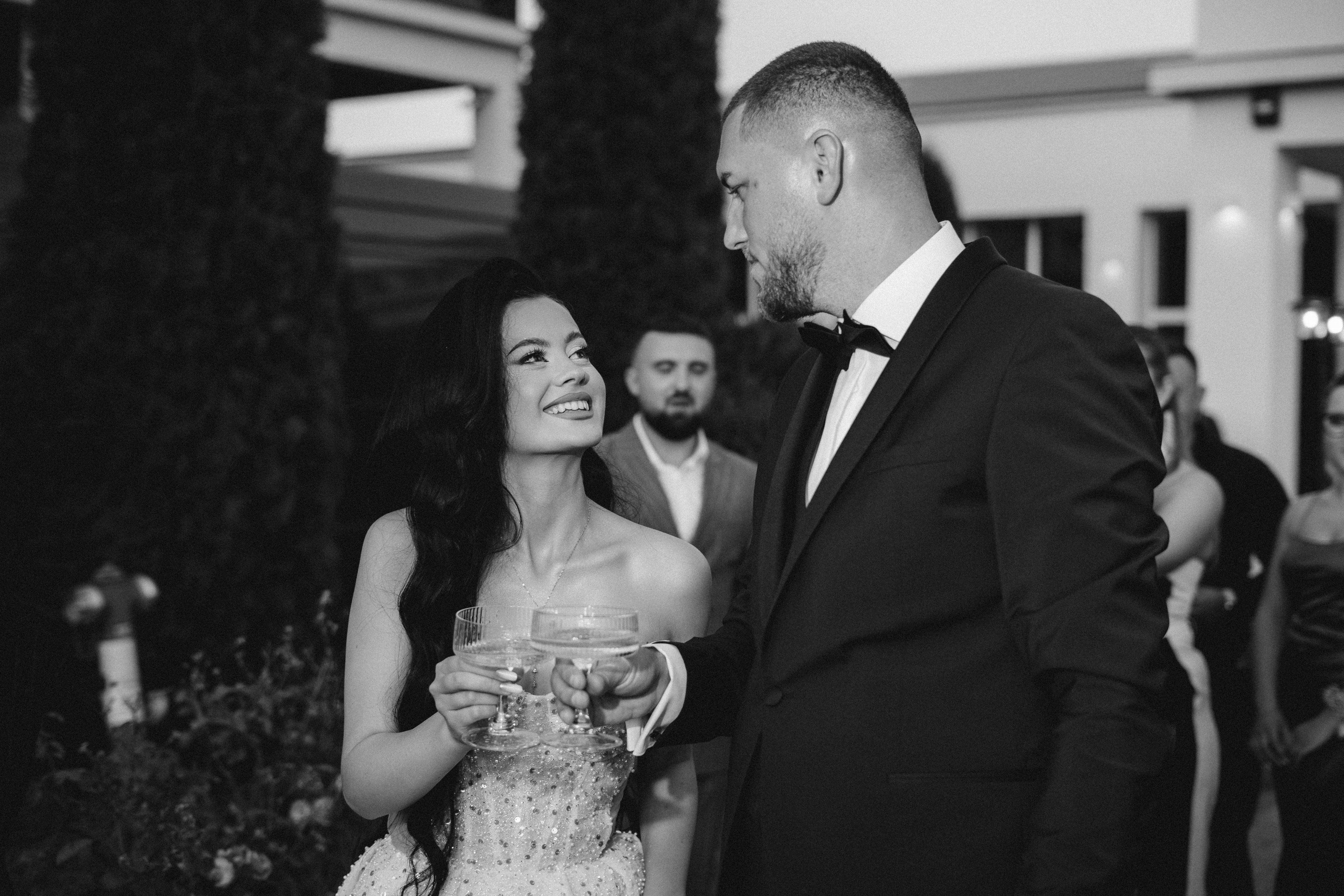 Catalina & Remus. Raw Studio. Fotograful tau de nunta!