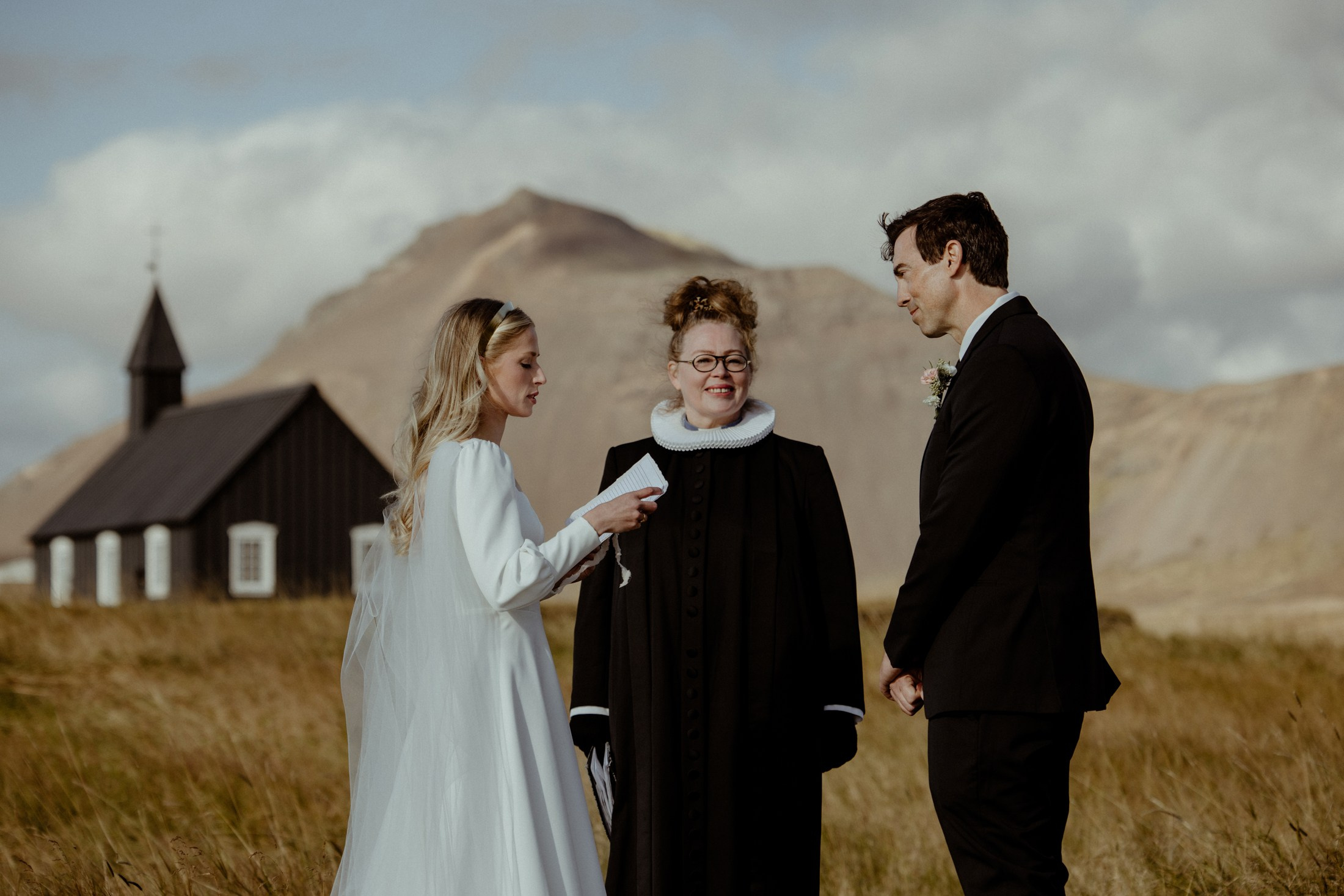 Iceland elopement at Budir Black Church | Snæfellsnes wedding by Iceland elopement photographer & videographer. Iceland elopement photographer & videographer