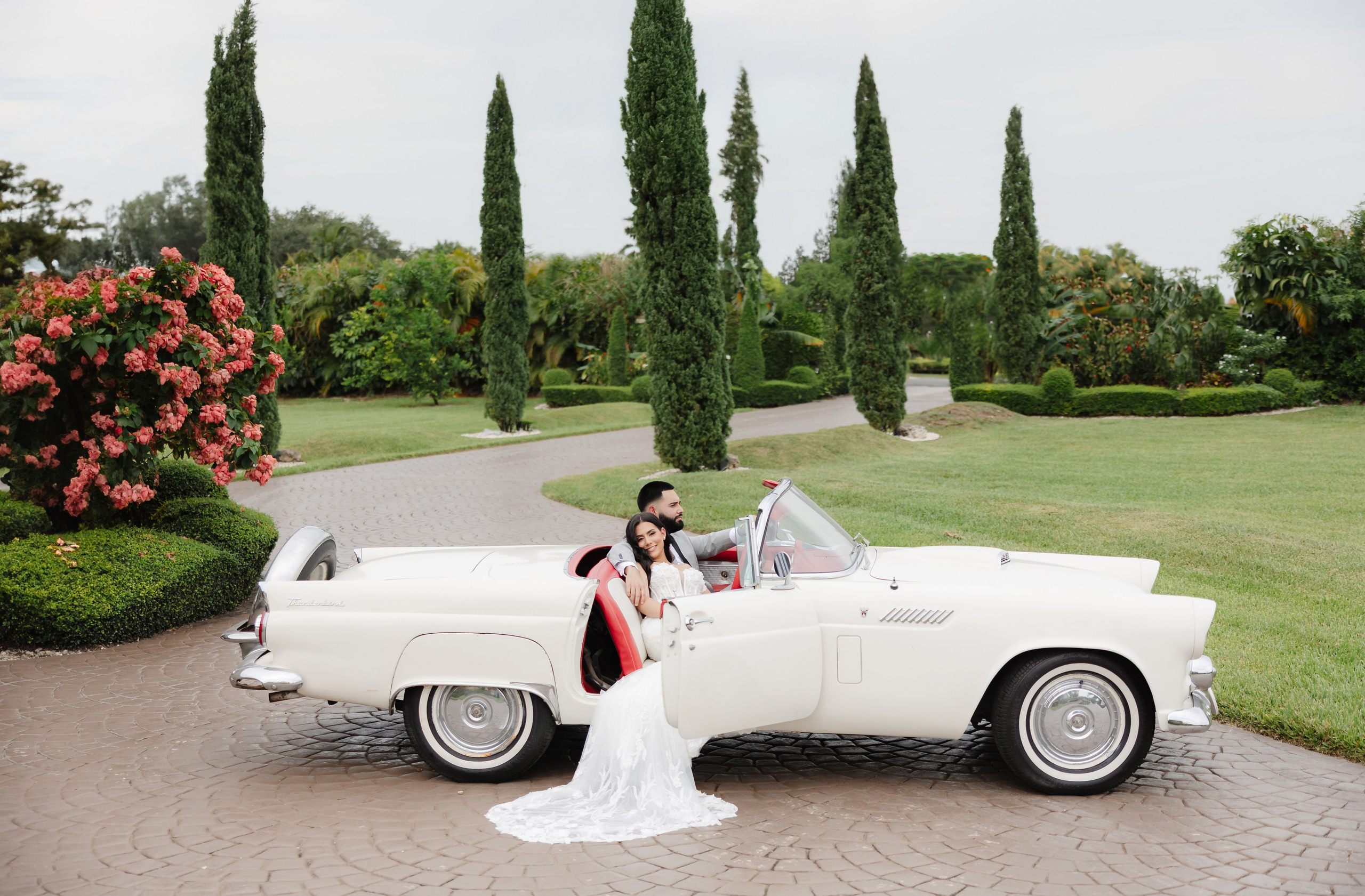 WEDDINGS. YES I DO PRODUCTION — Wedding photography&videography