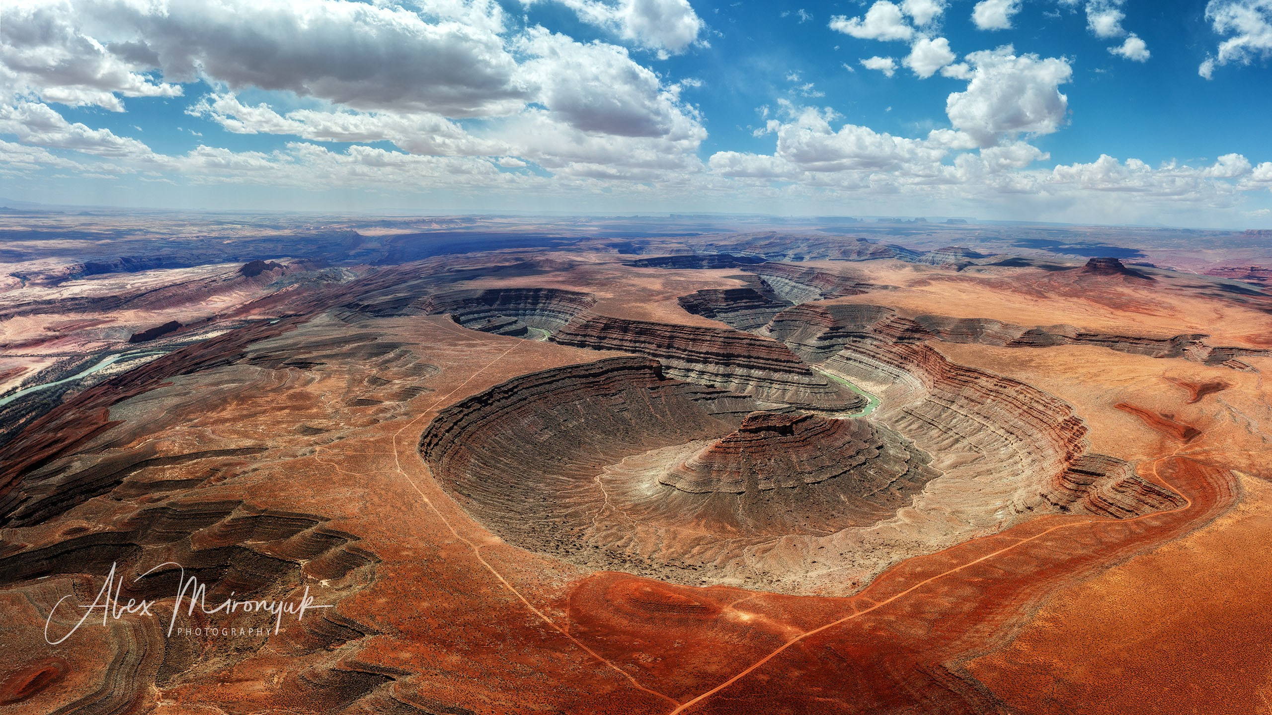 Eagle’s View American Southwest. Pet, Senior, Landscape, portrait studio, photographer in Miami and Sou