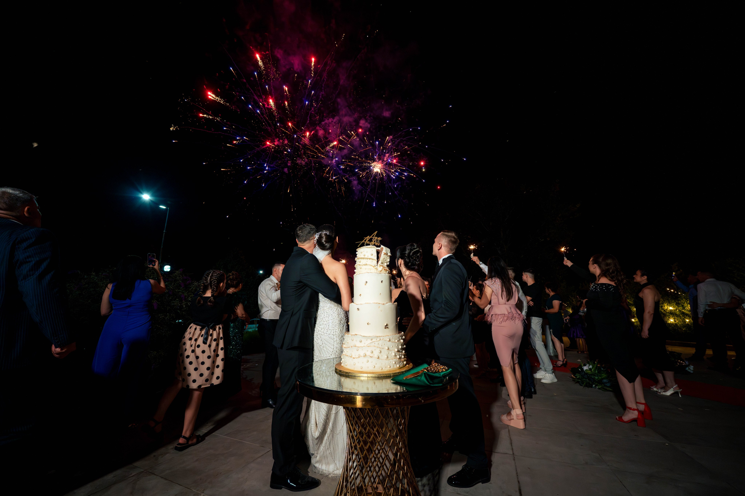 Ana & Andrei. Acasă