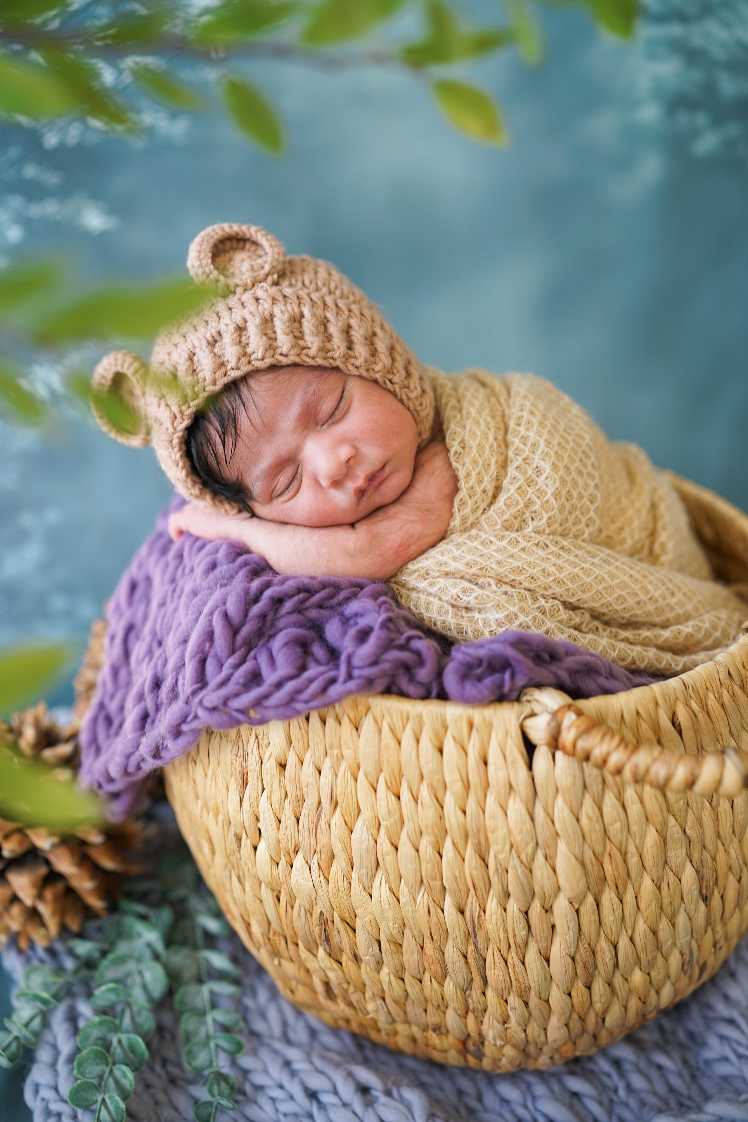 Posed Newborn. Maternity, family and newborn photography in San Francisco Bay Area