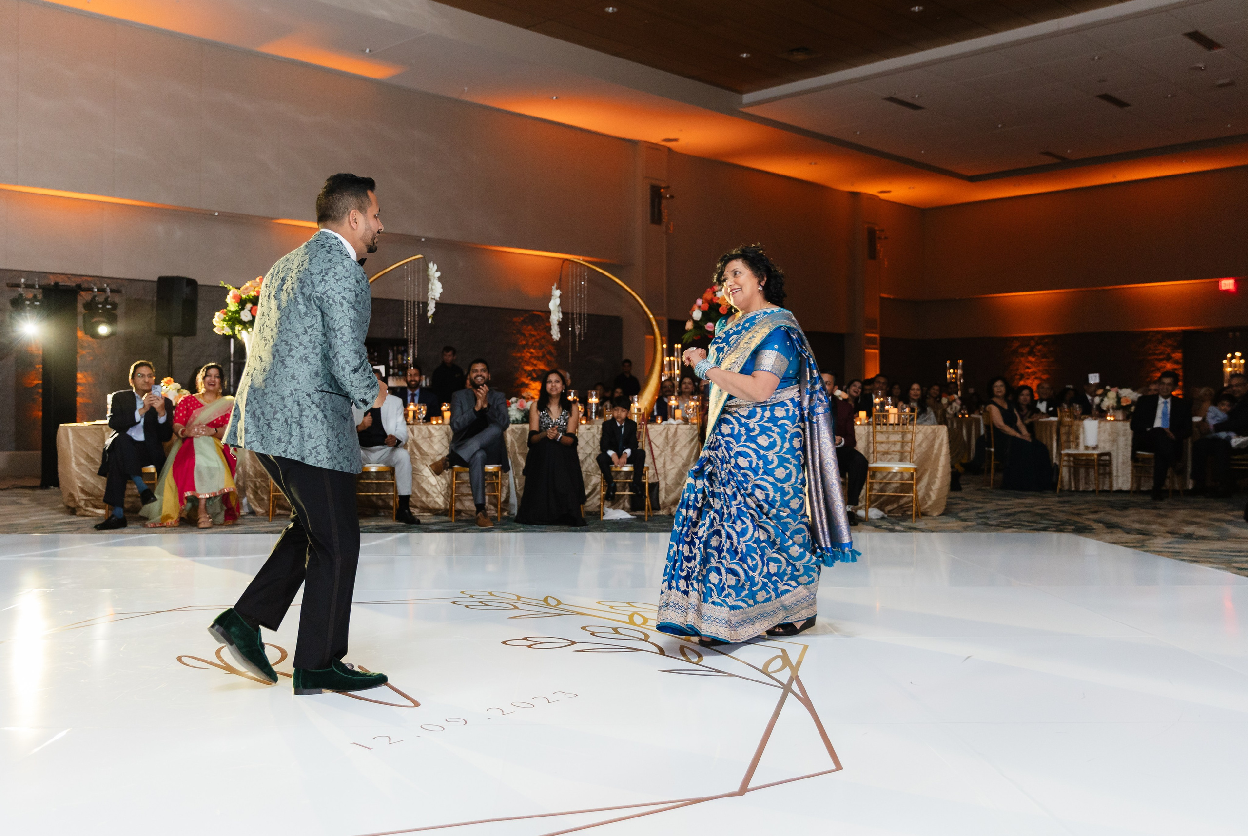 A Sacred Hindu Celebration of Love, Ritual, and Tradition. YES I DO PRODUCTION — Wedding photography&videography
