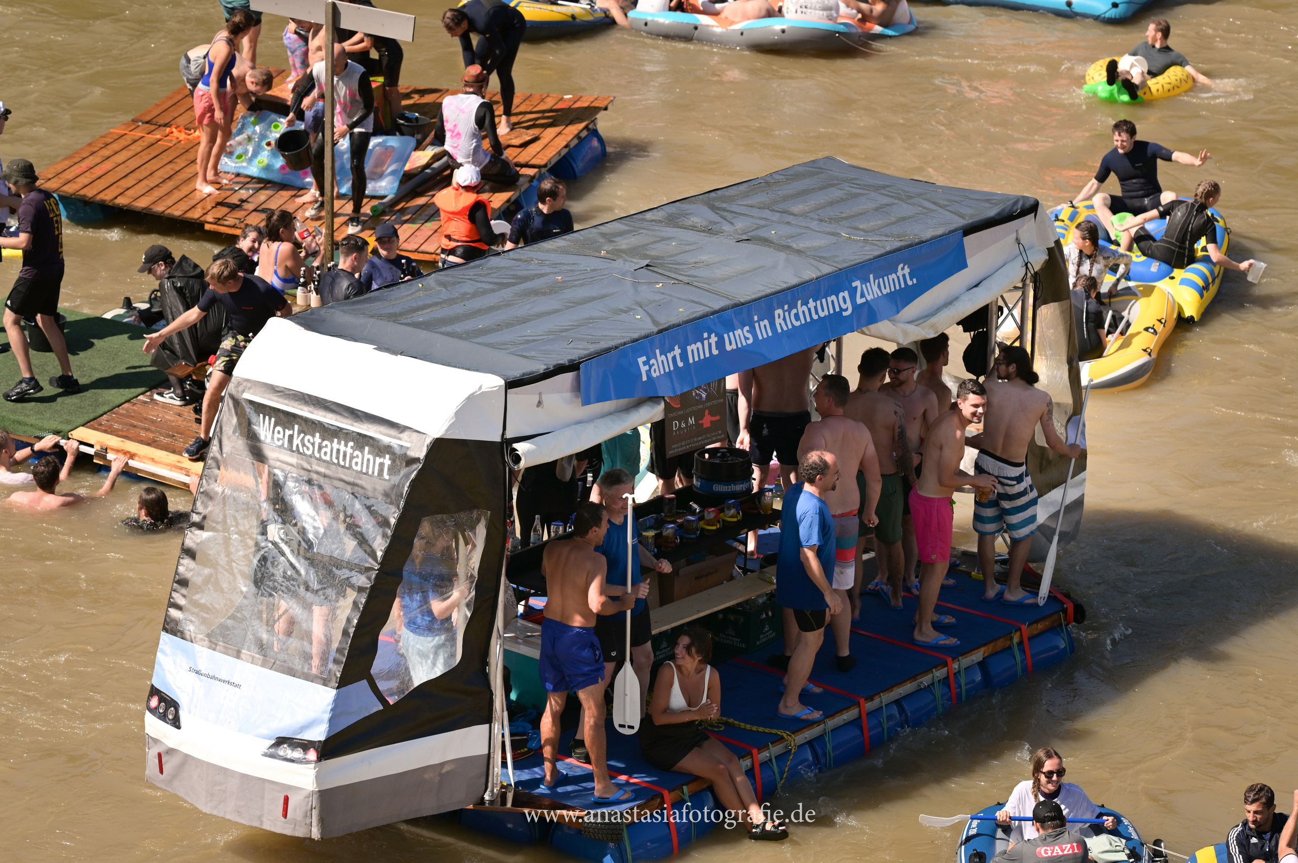 Nabada Ulm 2025. Newbornfotograf Kinderfotograf Ulm Familienfotograf Anastasia Neu-Ulm