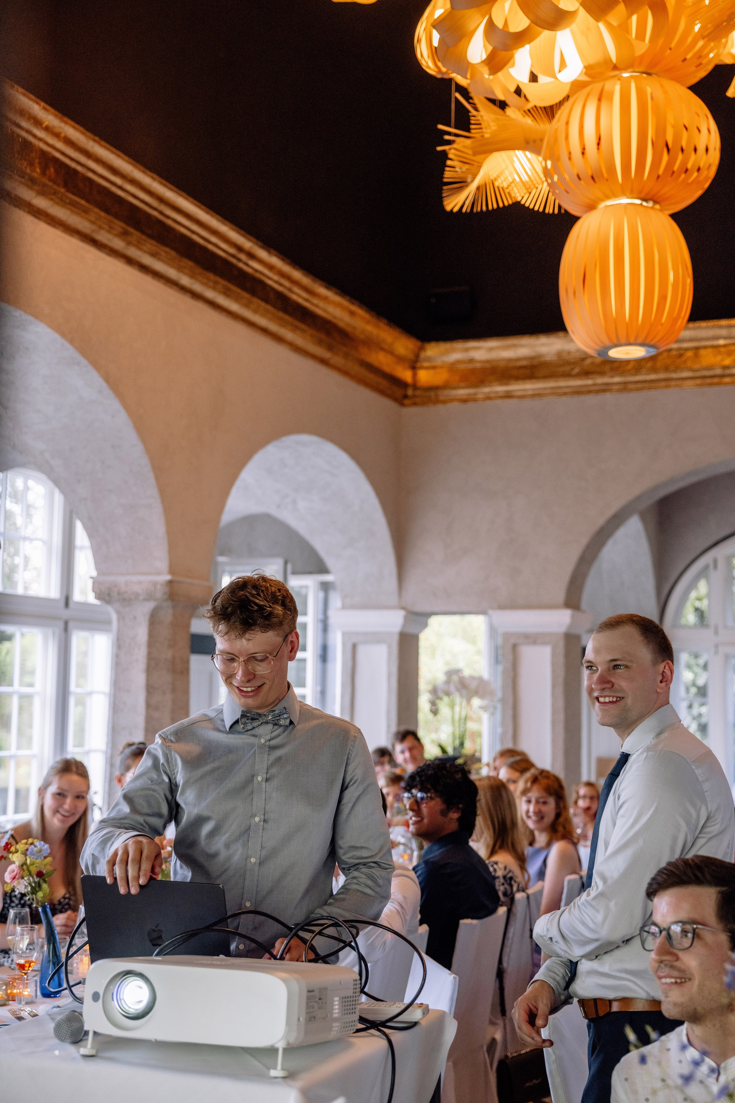 Café im Botanischen Garten. Deutsche - Japanische Hochzeit. Hochzeitsfotograf München Taufe Familienfotograf Tanja Mauke