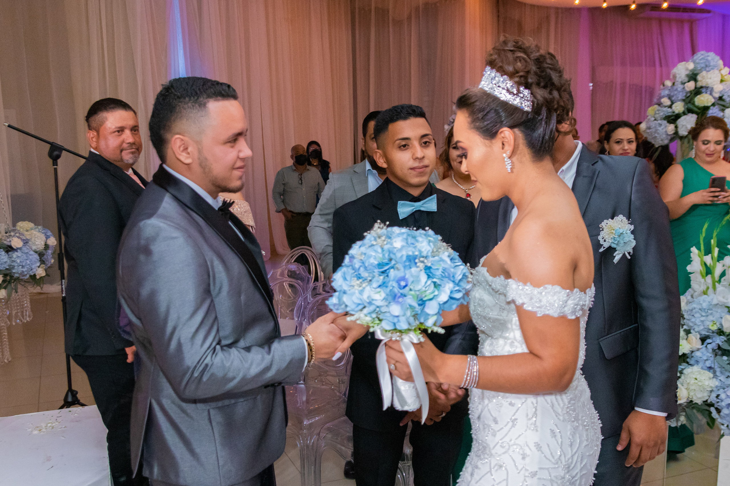 La mejor fotografía de Bodas y XV años en Olancho. Estudio Fotográfico Jafet