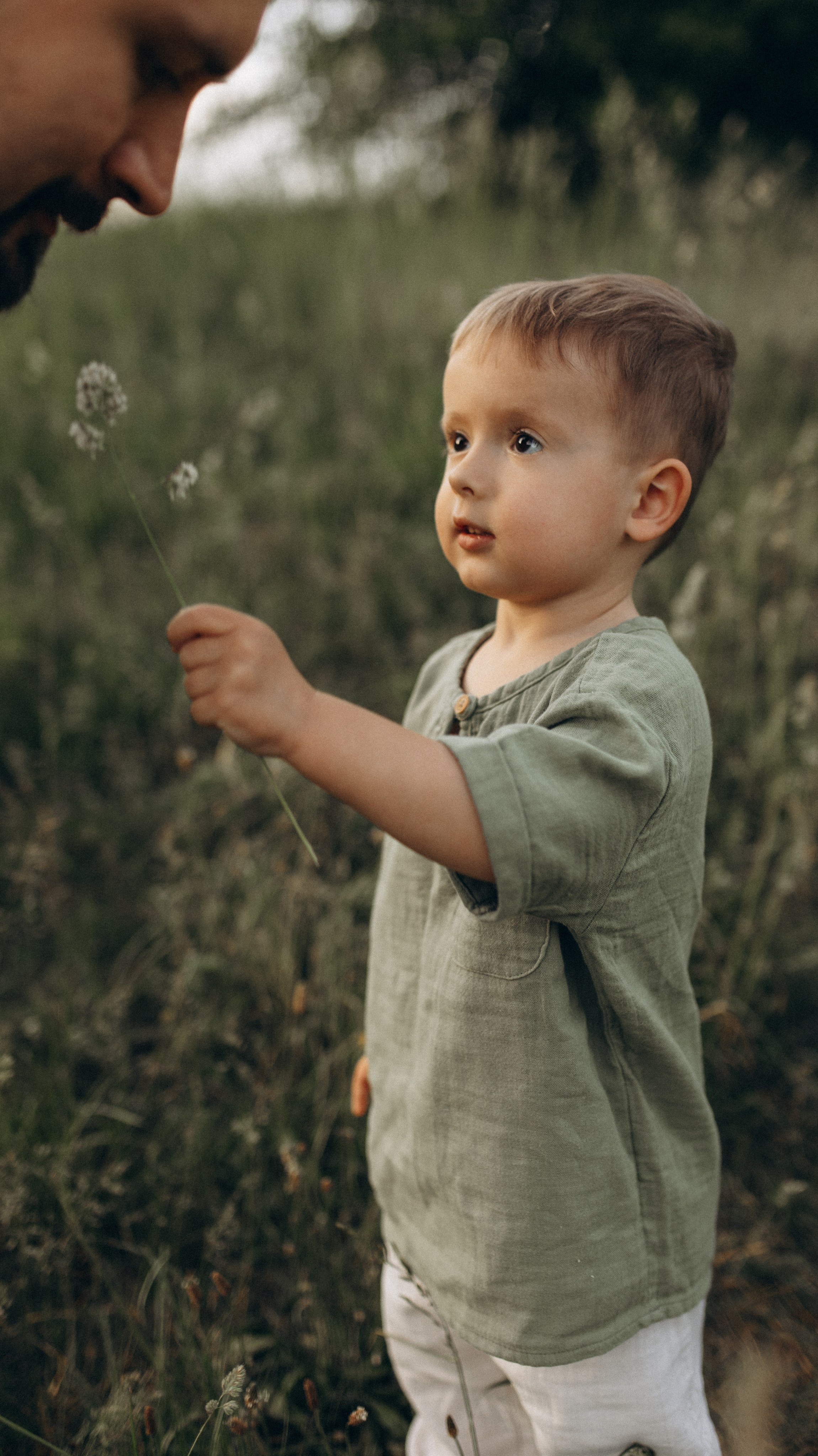 Фотопрогулка в Вильнюсе: Веселые моменты на природе. Family and Individual Photographer in Vilnius Elena Raduke