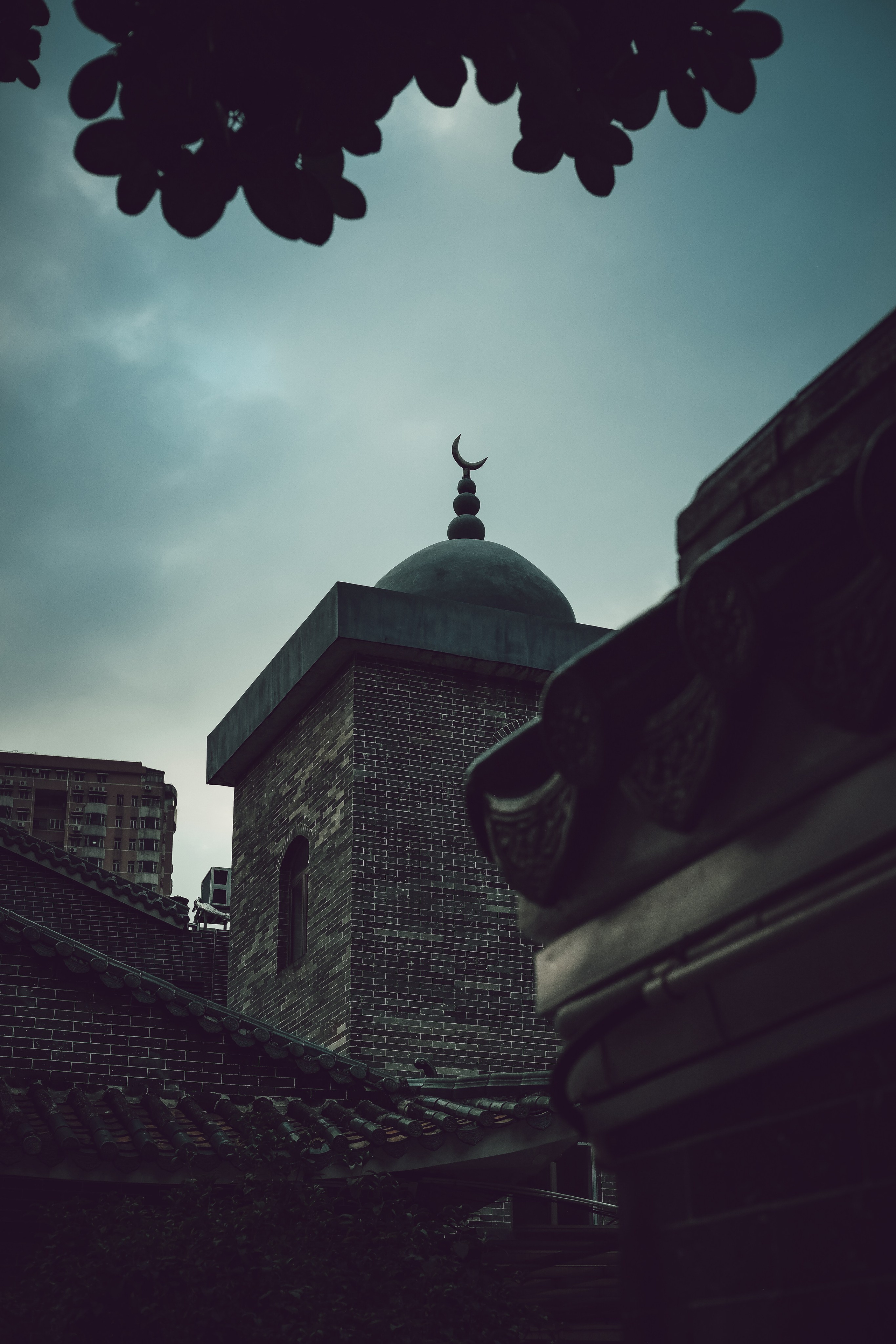 Guangzhou Street Photography | Candid Street Photography by Yukophotography | 街头摄影师广州