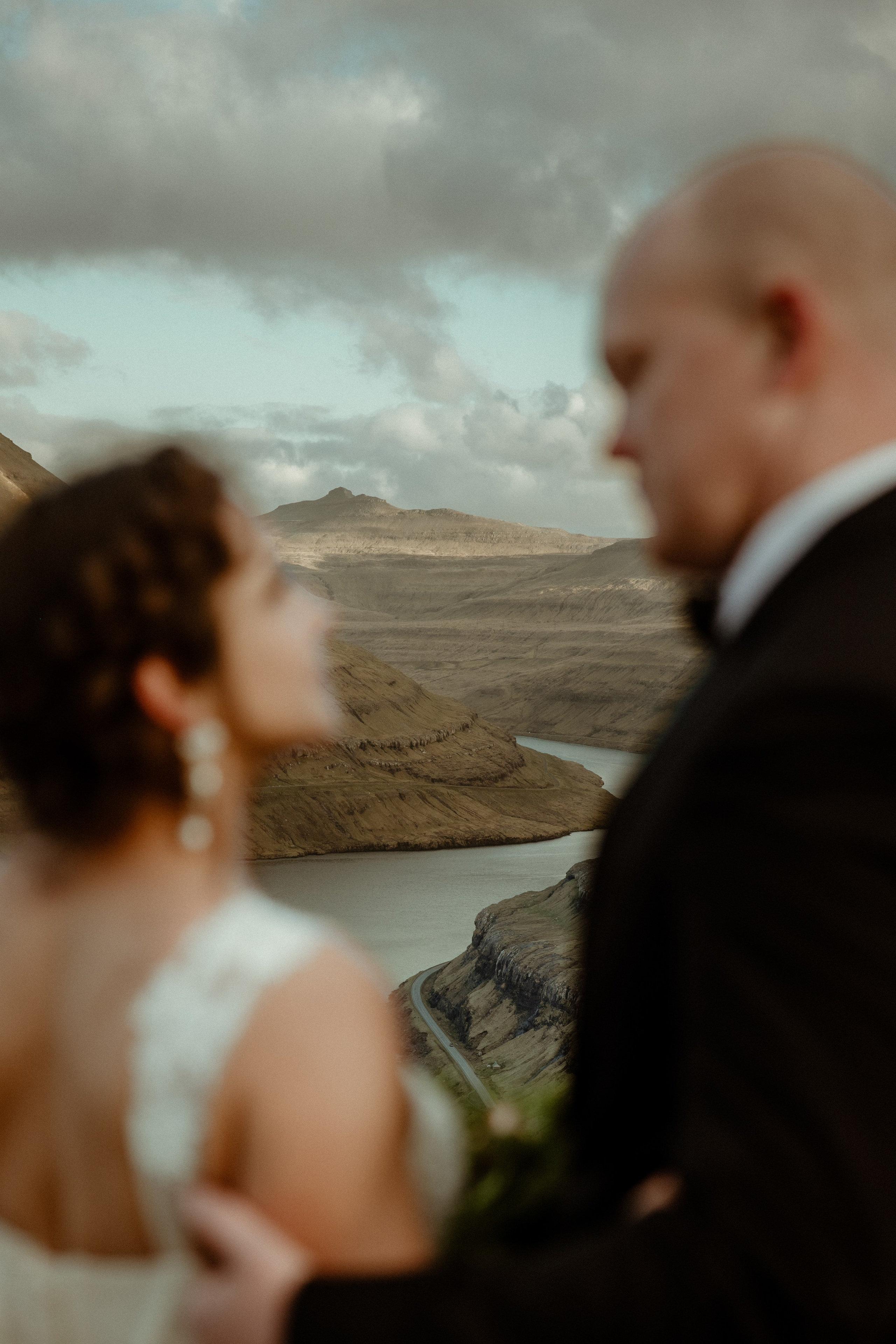 Faroe Islands elopement | Adventure wedding in Faroe Islands. Iceland elopement photographer & videographer