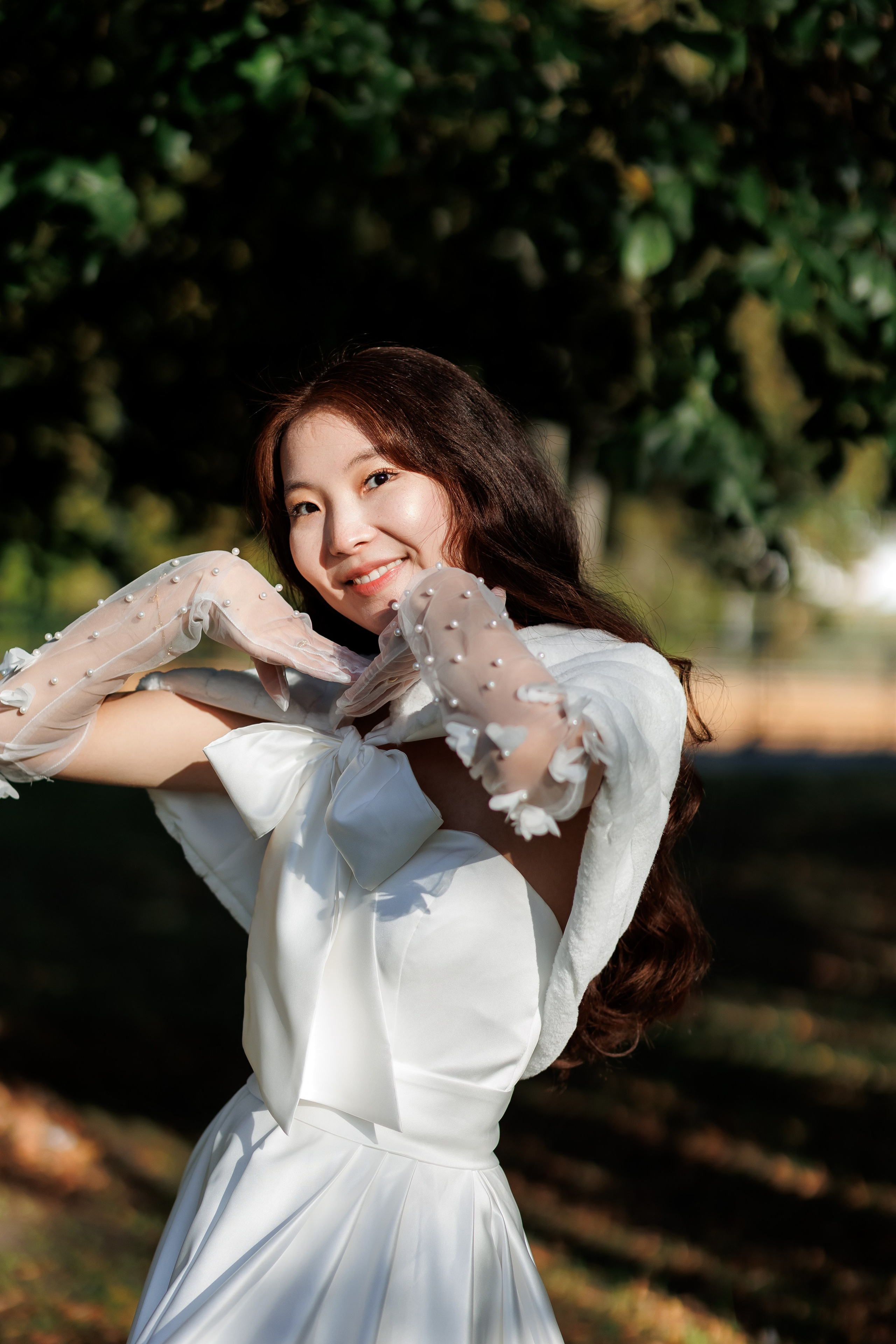 Eine intime Feier vor der großen Hochzeit: Solongo und Victor im Standesamt Spandau. Hochzeitsfotografie in Berlin Nataliia Schütze