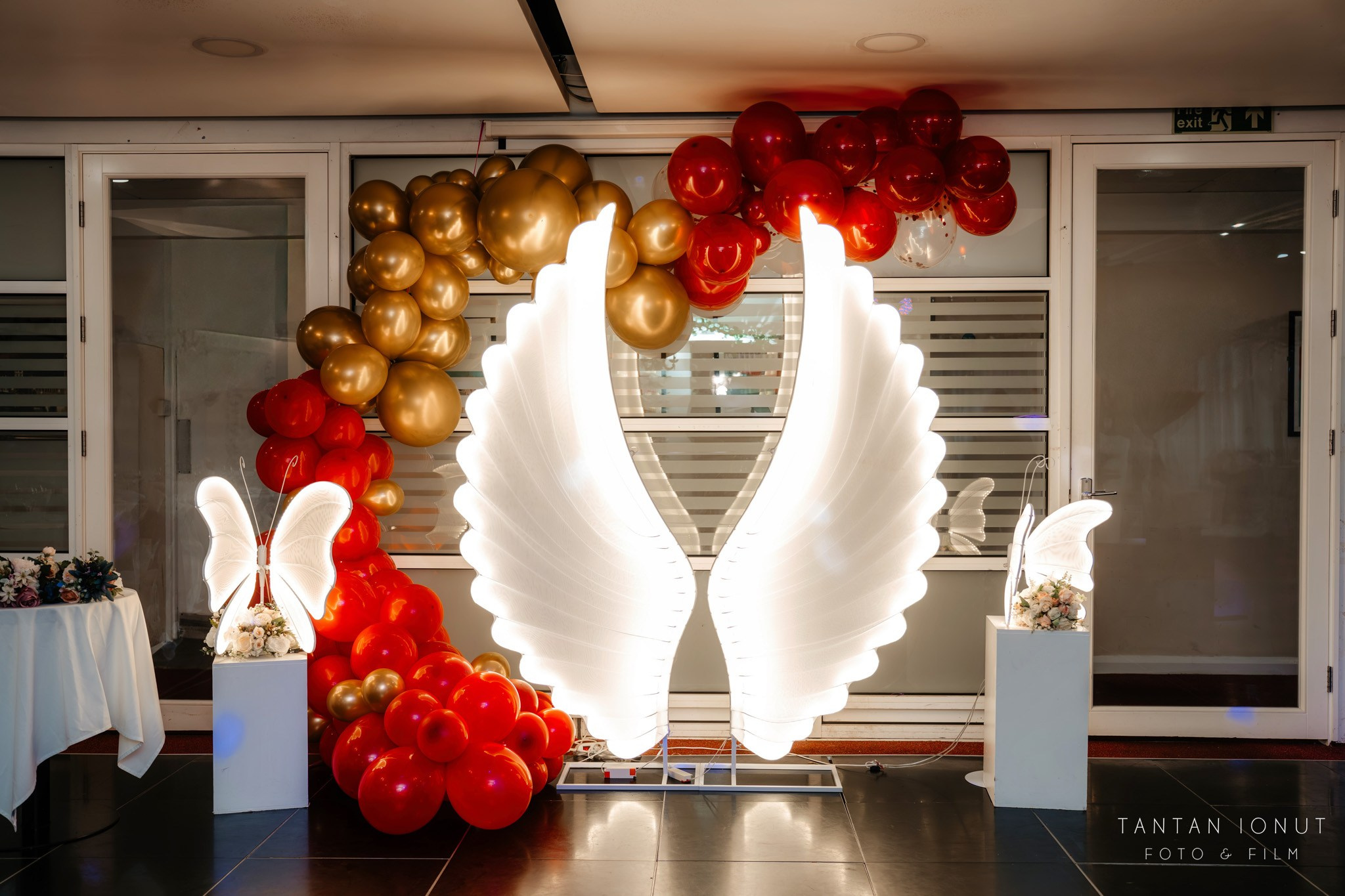 Mihaela & Razvan. TANTAN IONUT FOTO & FILM