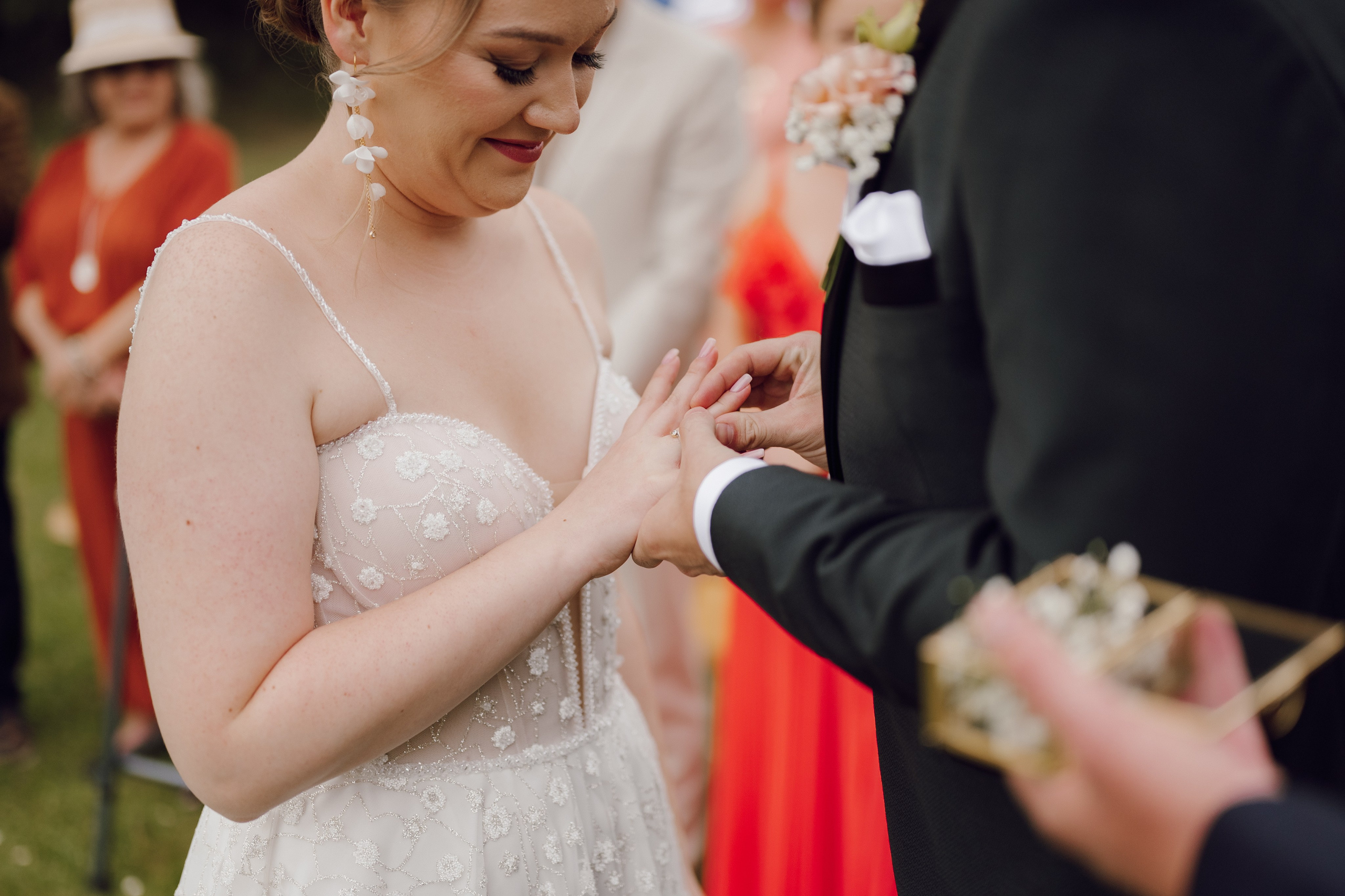 Kasia & Kuba | Wesele w stodole Owczarnia. Ślubny fotograf Poznań | Oliwia Makara