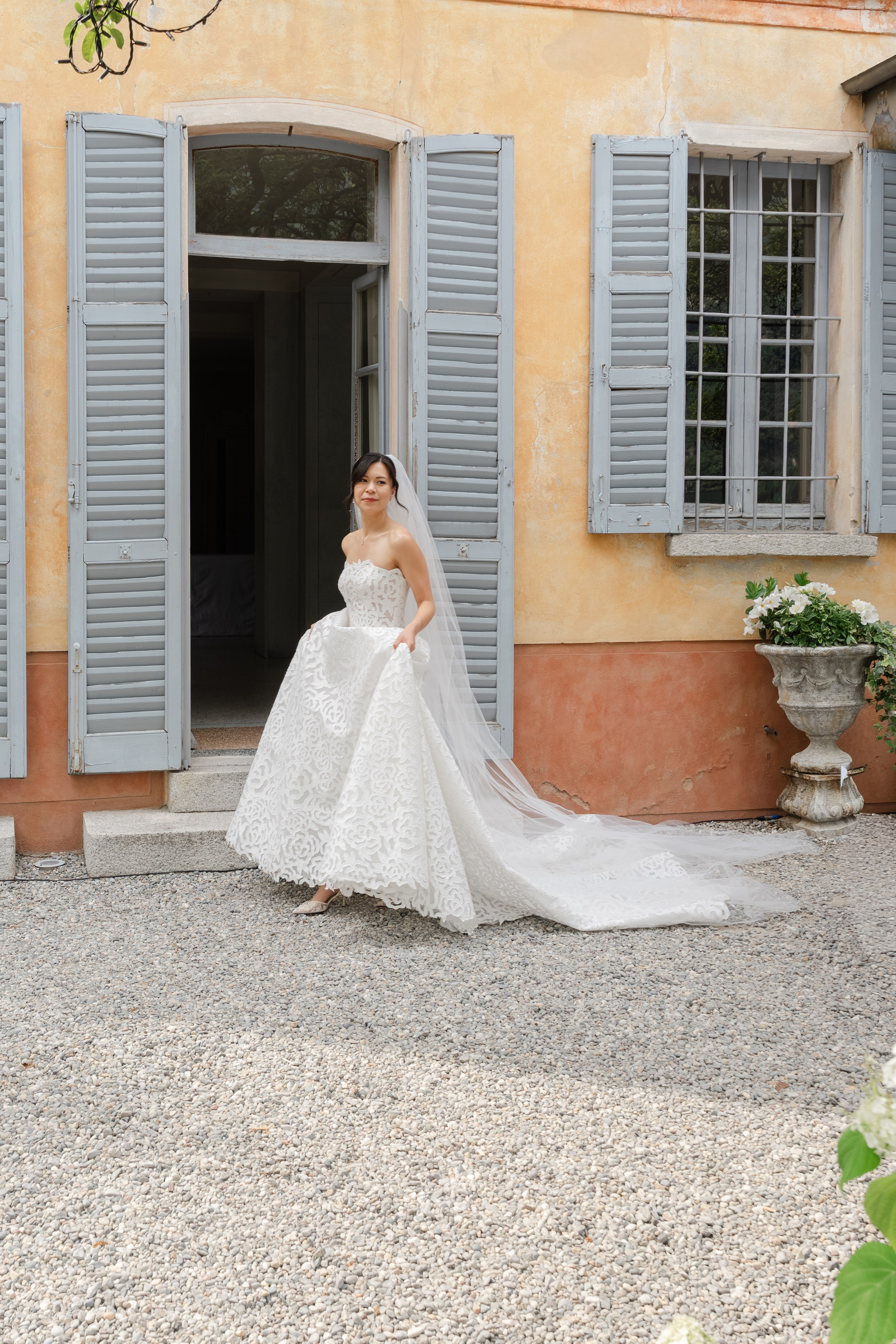 PHOTOGRAPHER IN ITALY