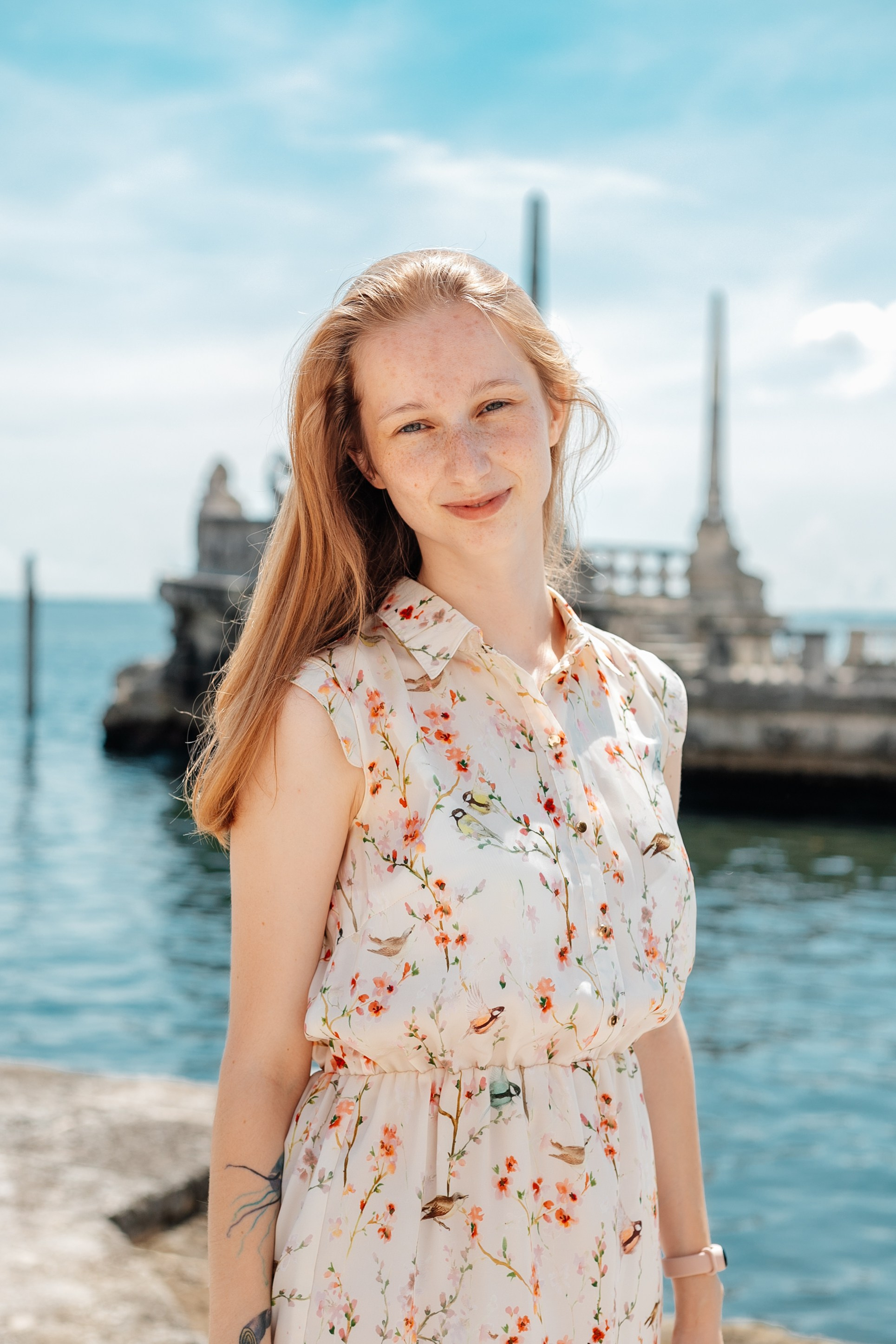 Celebrate Your Birthday in Style: Photoshoot at Vizcaya Miami. Portrait and graduation photographer Marina Simanava