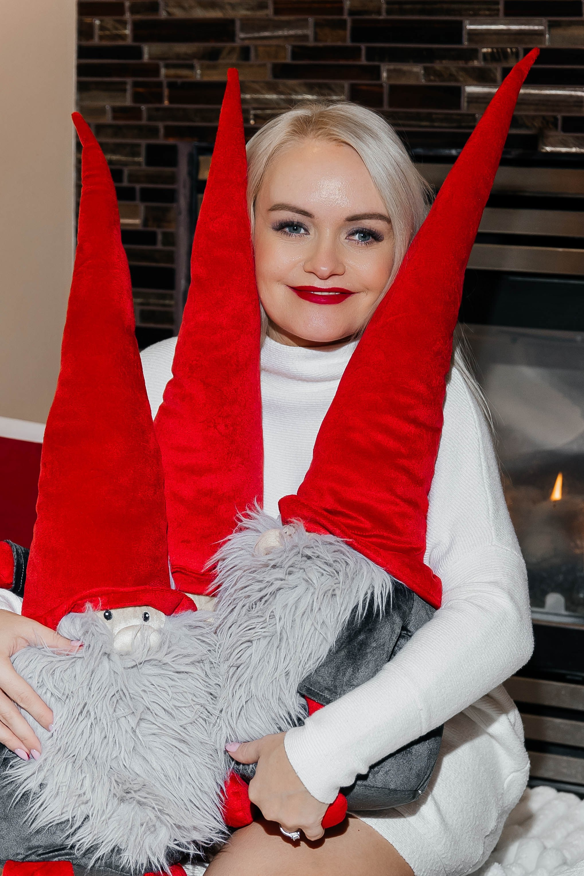 Christmas photoshoot Anna. Documentary and Family Photographer in Seattle