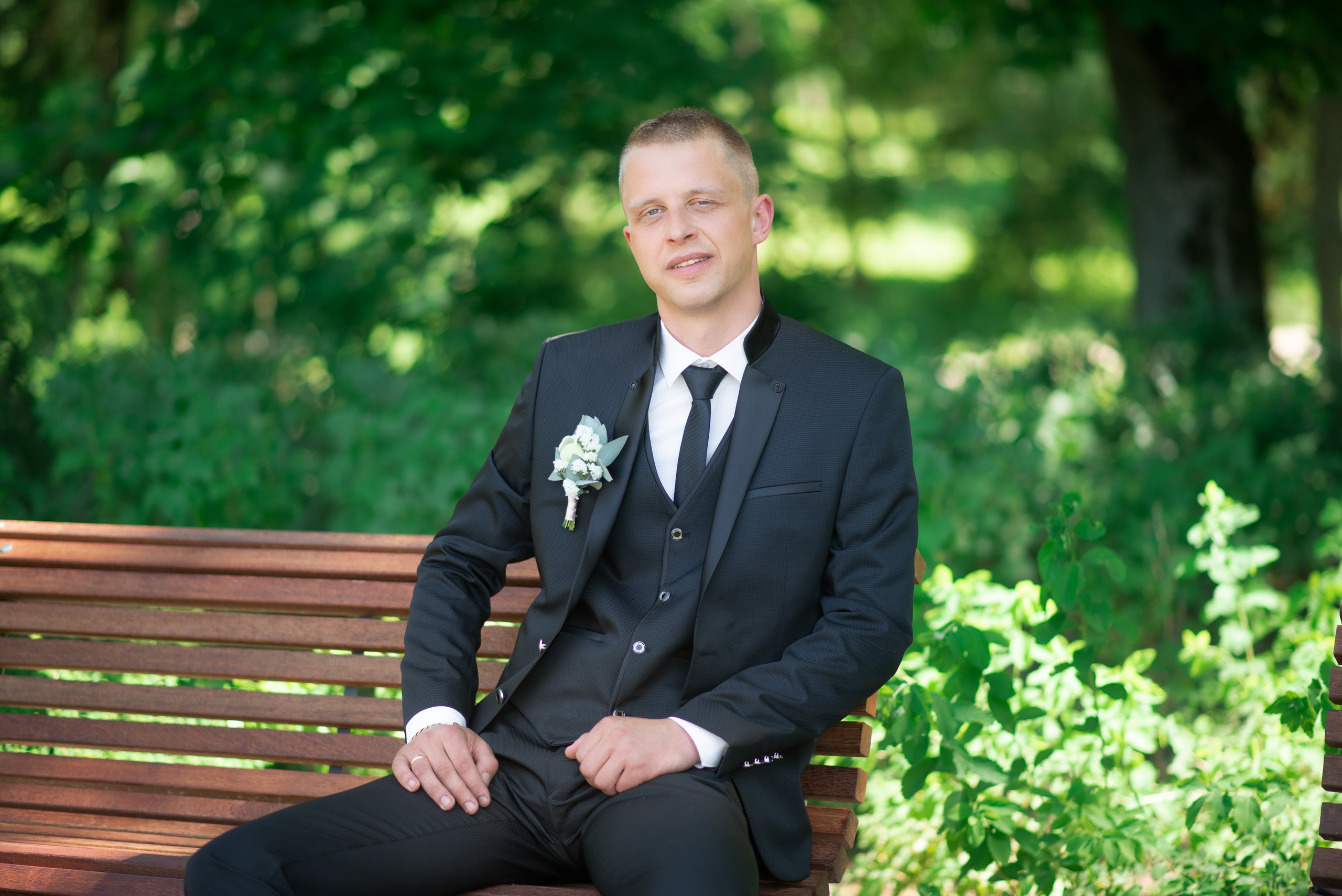 Vestuvių fotosesija, ceremonija, Vestuvių pasiruošimo fotografavimas. Vestuvių fotografas Vilnius Trakai kaina vestuvių fotografavimas fotografė personal.lt photogrpahy kainos jaunoji jaunikis nuotaka santuoka vestuvės, profesionali natūrali meninė reportažinė klasikinė fotosesija, vestuvių fotosesija gamtoje dvare