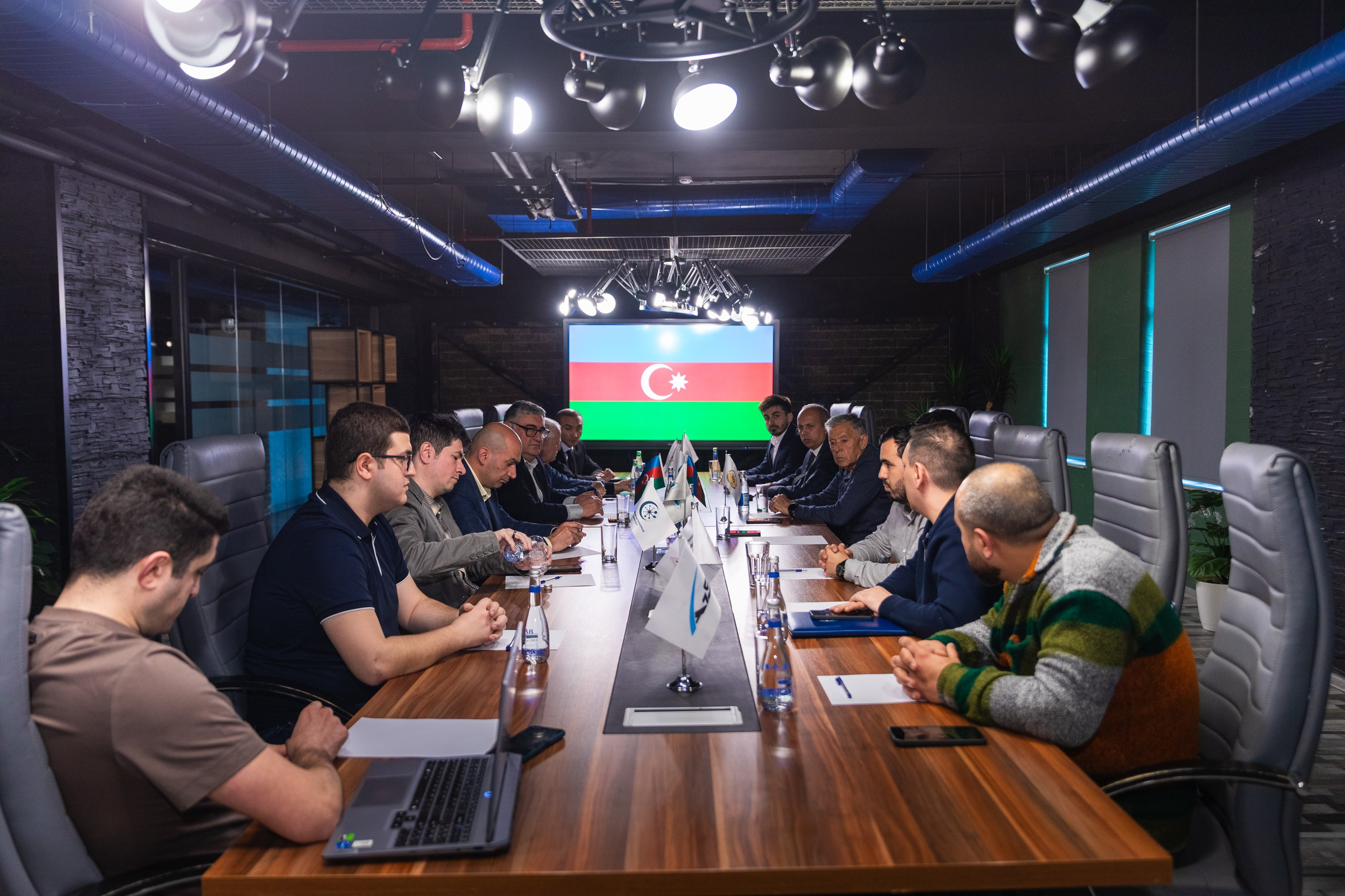 Həvəskar Astronomlar Cəmiyyəti ilk Aerokosmik Konfransda iştirak edib. Həvəskar Astronomlar Cəmiyyəti — Astronomy.az