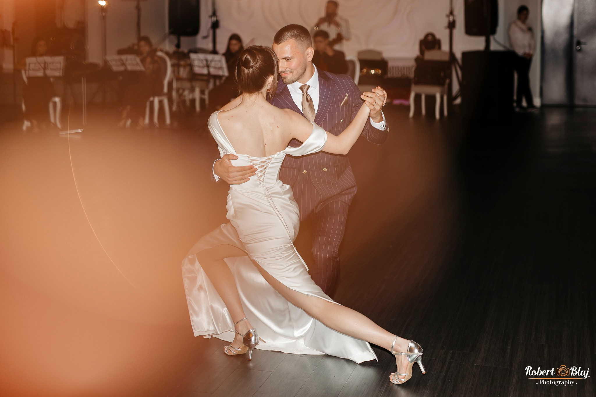 Fotograf de nuntă. Robert Blaj - Fotograf Nuntă Iași