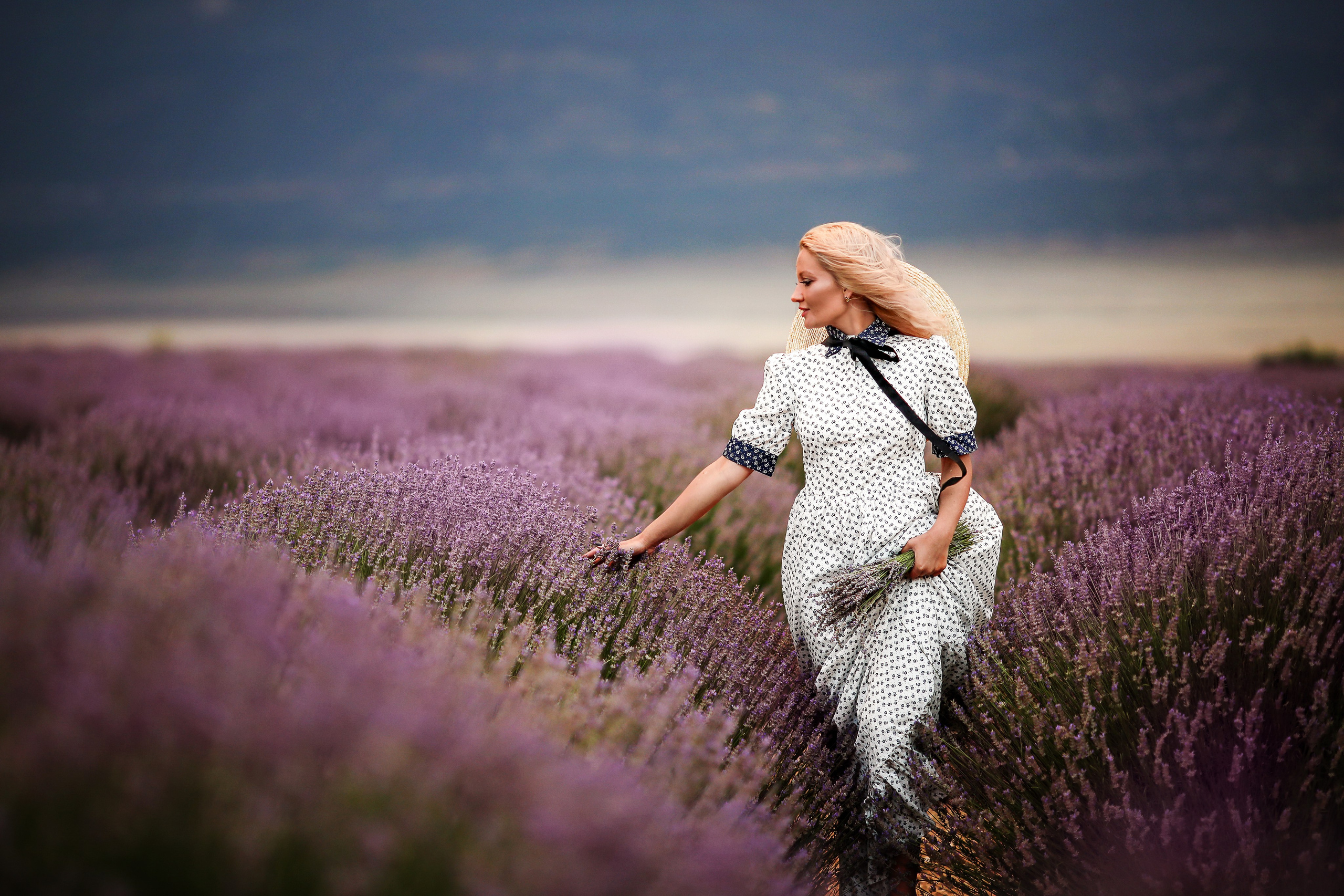 Lavender fields in Turkey. Photographer in Turkey, Antalya, Kemer, Belek, Side, Kas, Fethiye