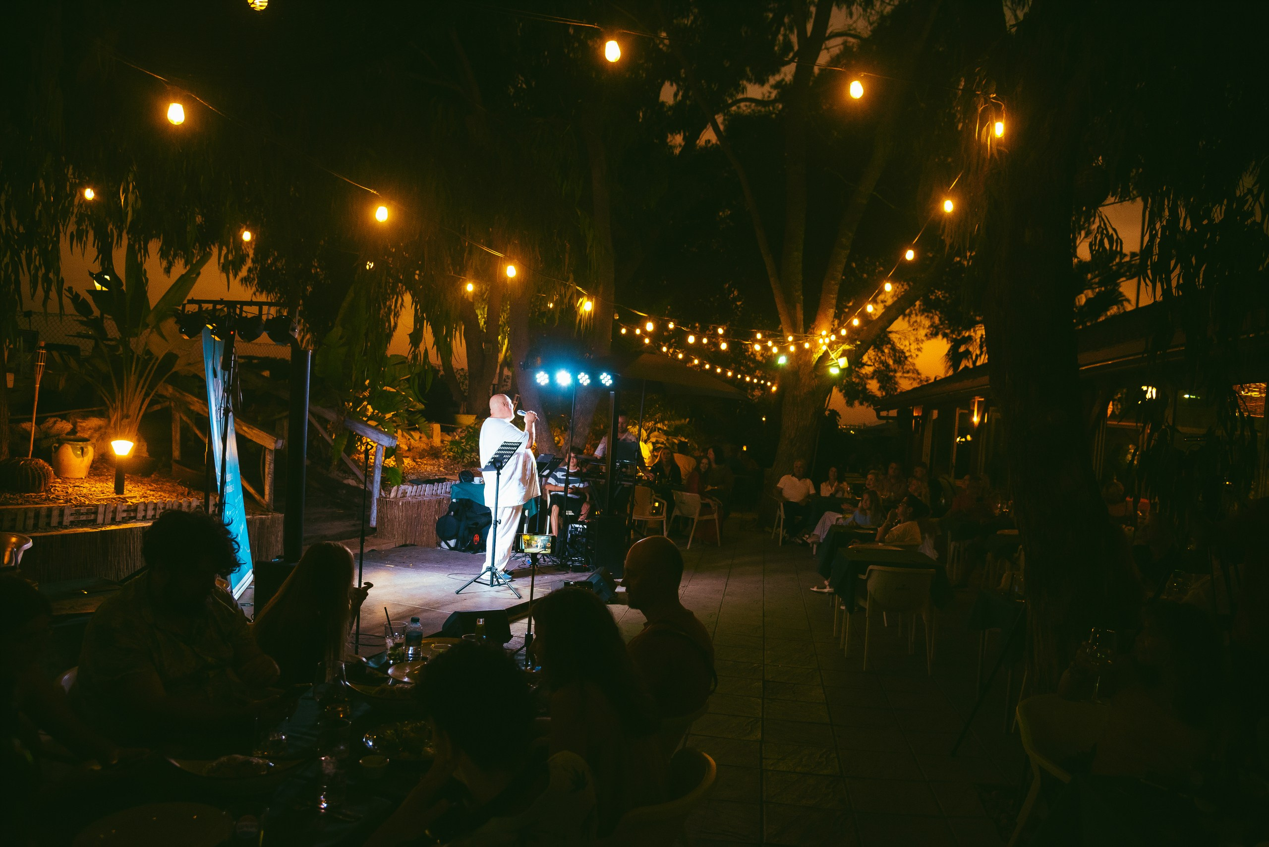 Photo report from a creative evening at the El Bosque Animado restaurant, Torrevieja