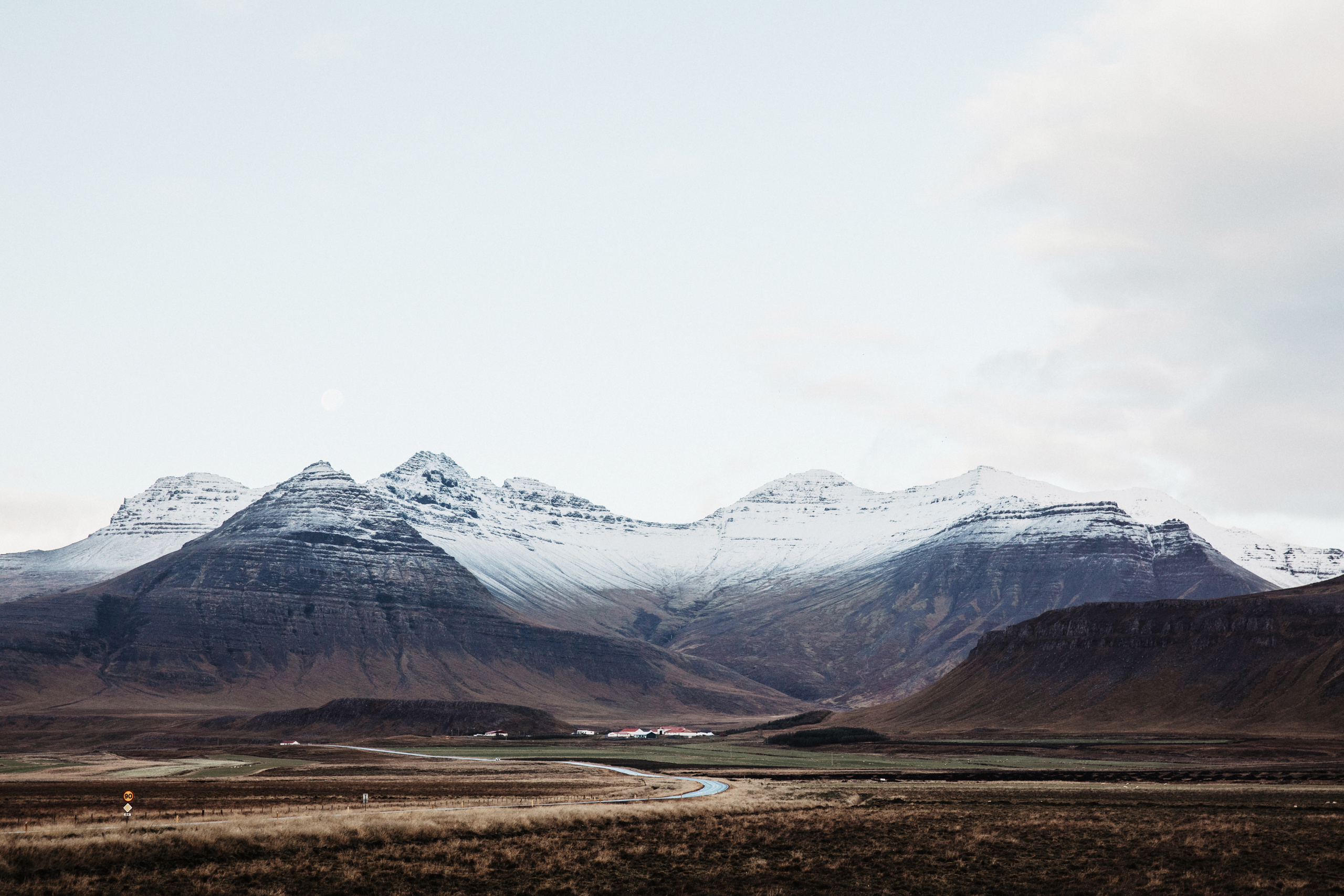 Engagement photoshoot in Iceland. Iceland elopement photographer & videographer