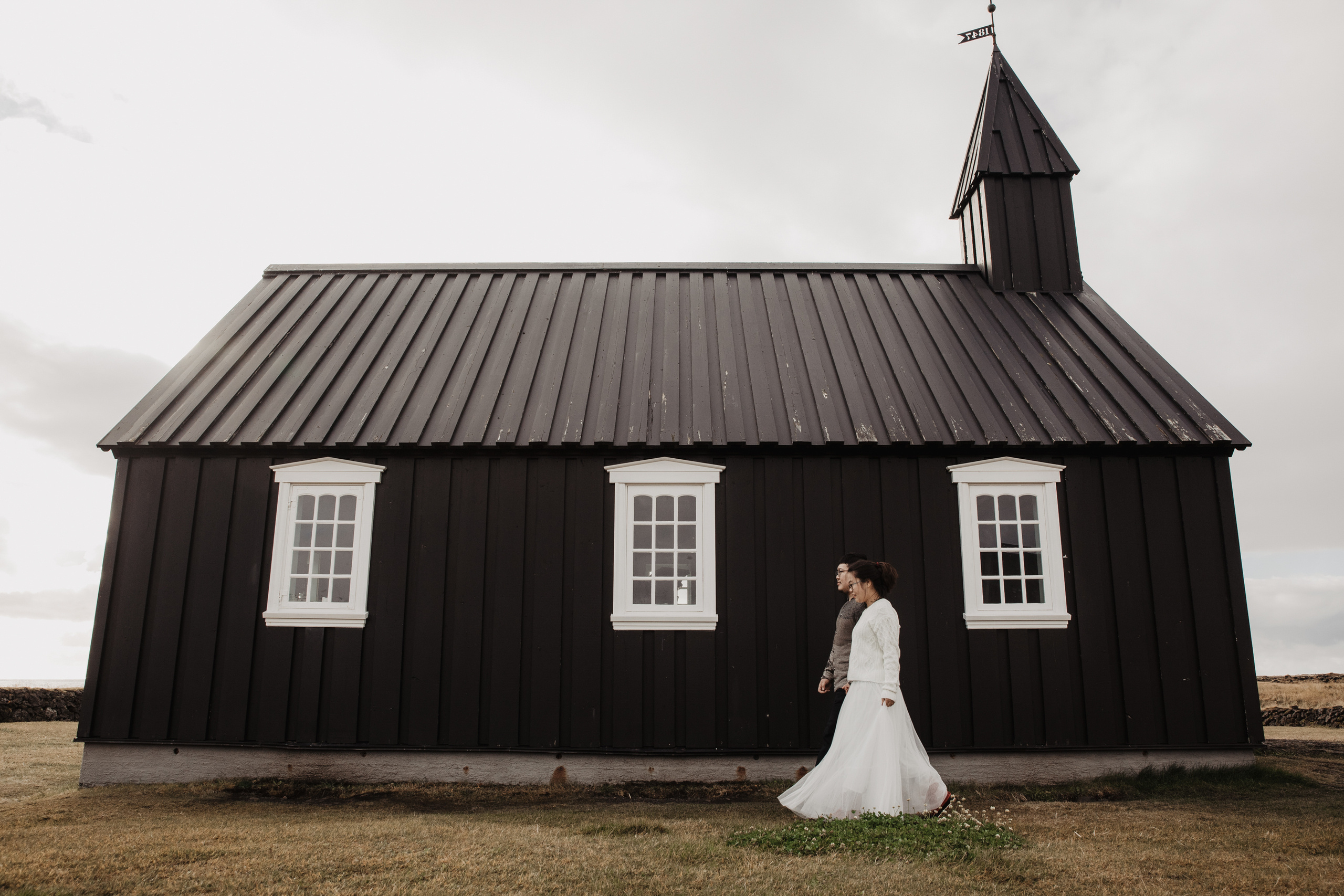 Engagement photoshoot in Iceland. Iceland elopement photographer & videographer