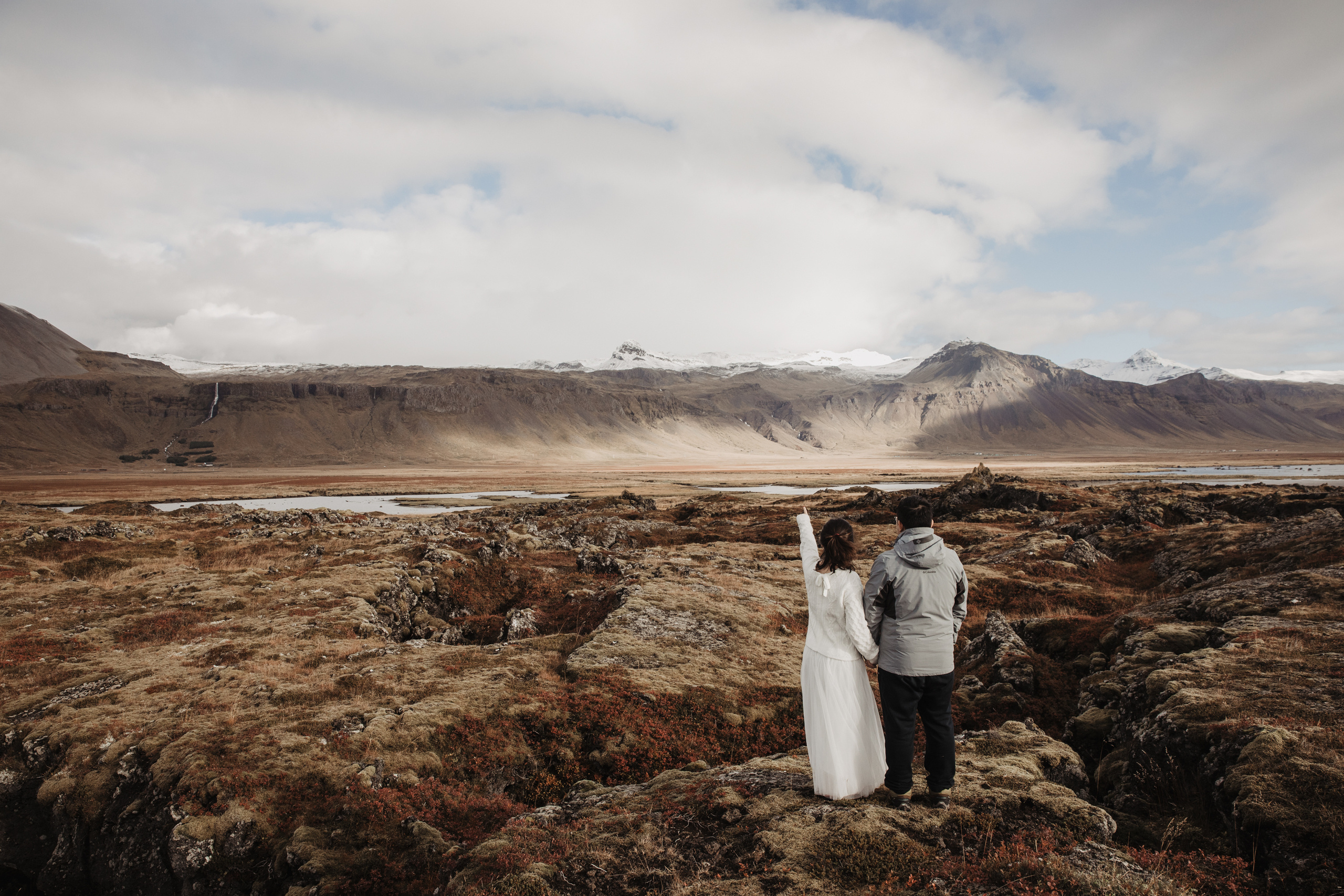 Engagement photoshoot in Iceland. Iceland elopement photographer & videographer