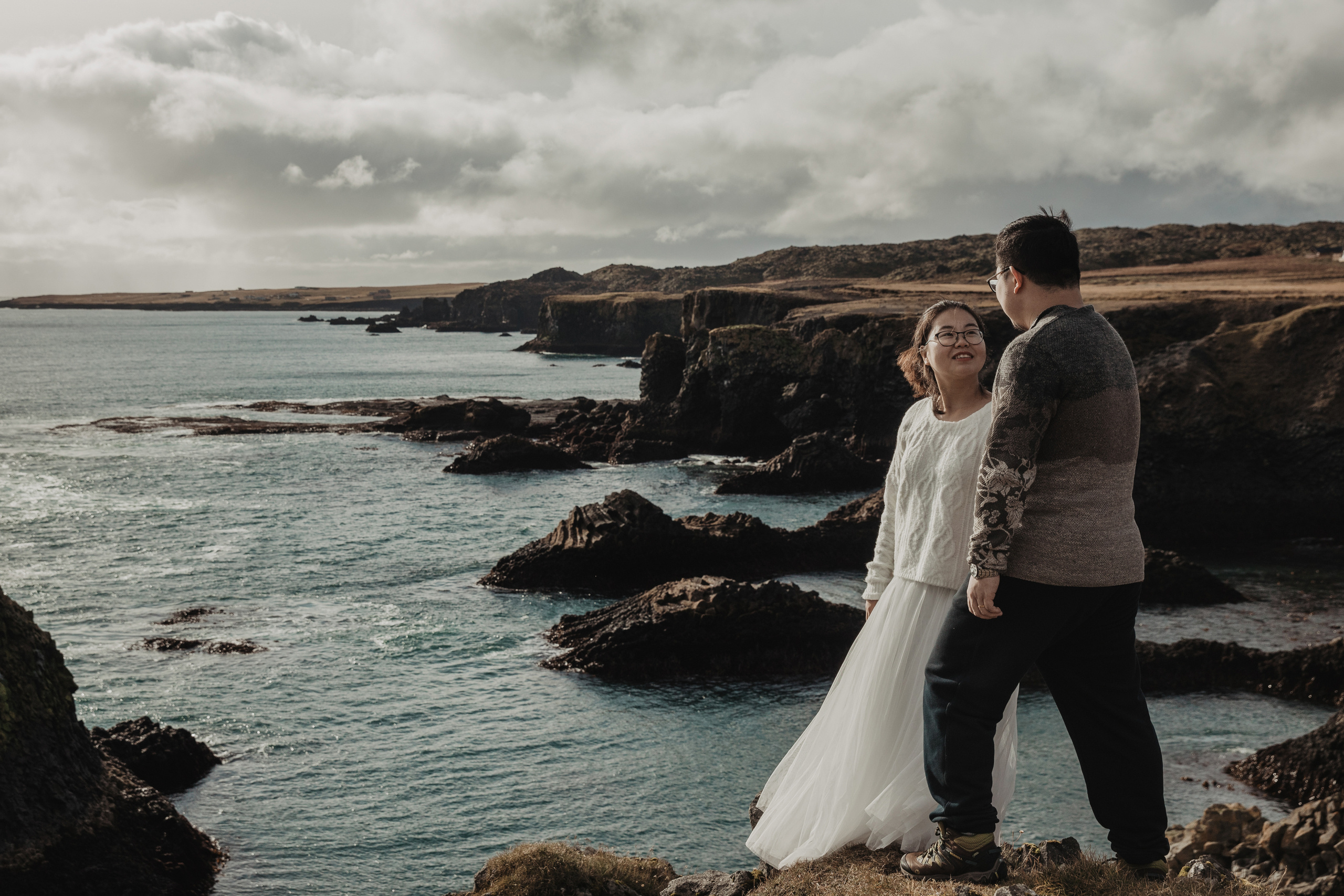 Engagement photoshoot in Iceland. Iceland elopement photographer & videographer